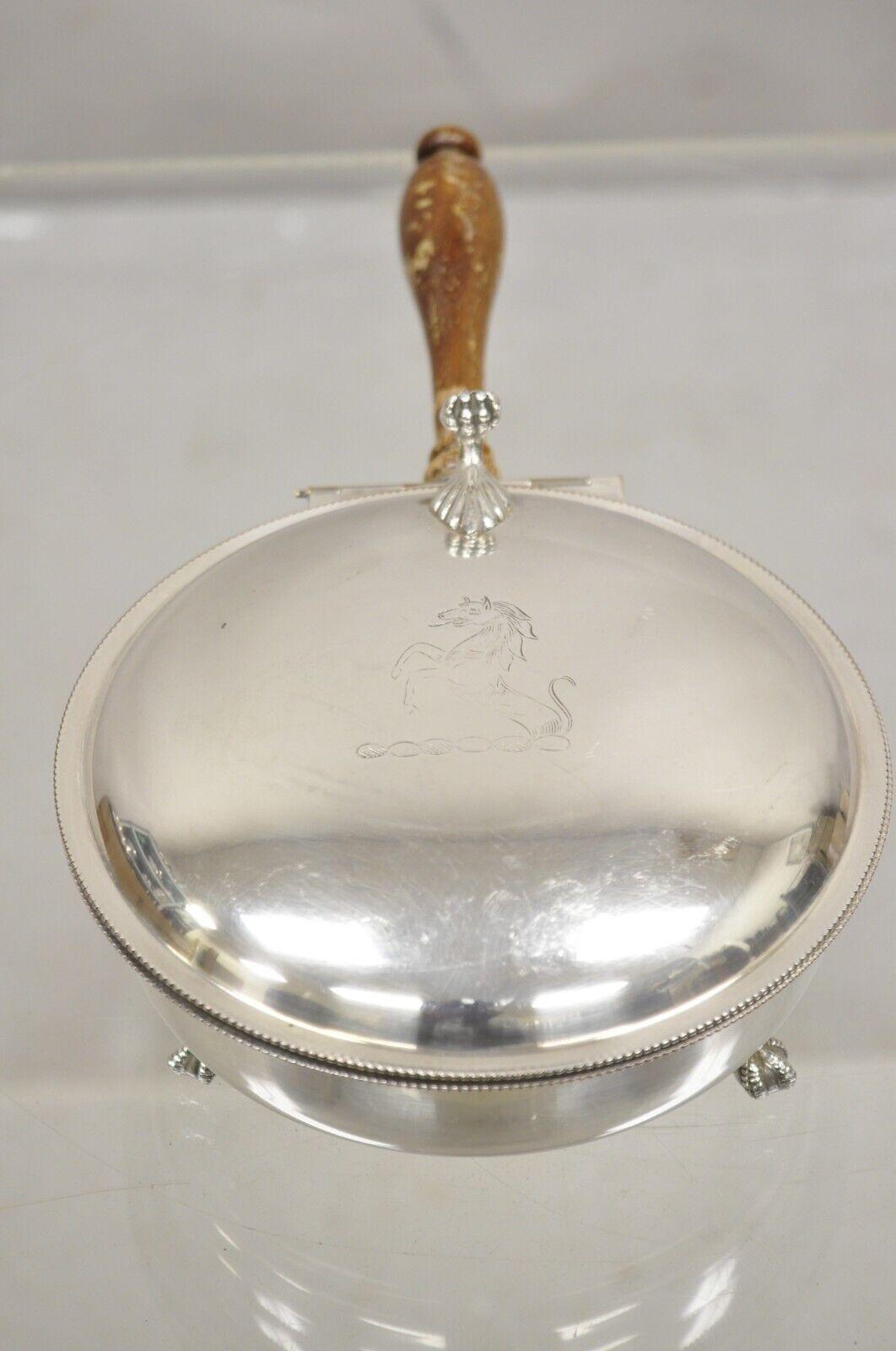 Vintage EPC Sheffield English Victorian Silver Plated Hinged Lid Silent Butler In Good Condition For Sale In Philadelphia, PA