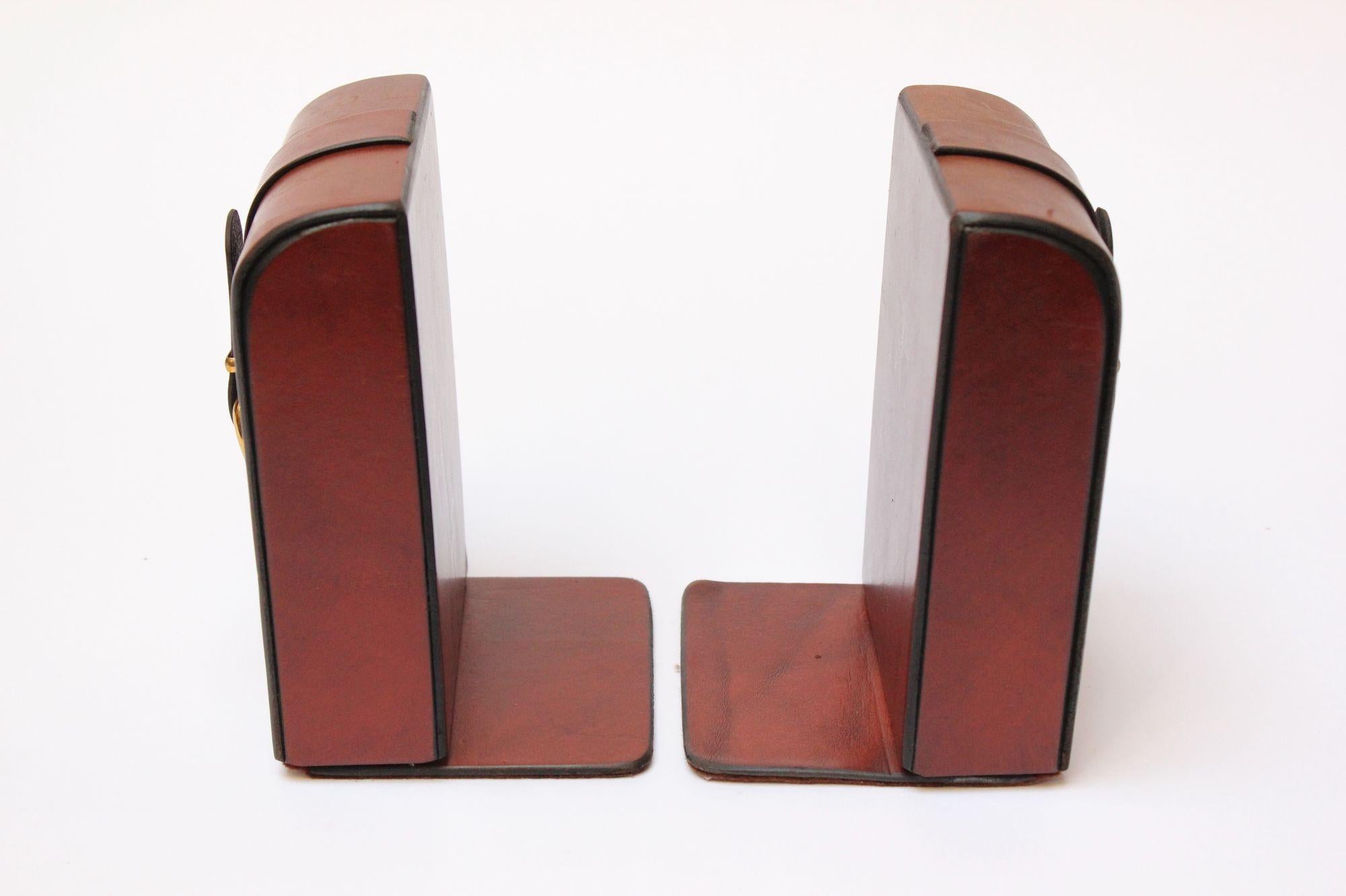 Italian Vintage Equestrian Leather and Brass Buckle Bookends For Sale