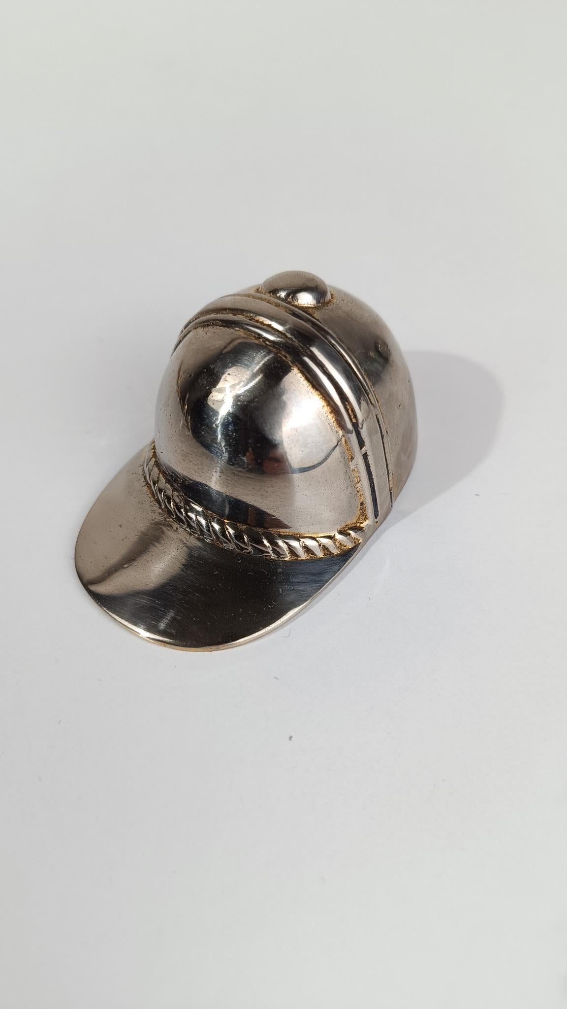 Vintage Reiten Helm Flaschenöffner in versilbert Messing Metall 70er Jahre im Zustand „Gut“ im Angebot in Roma, IT