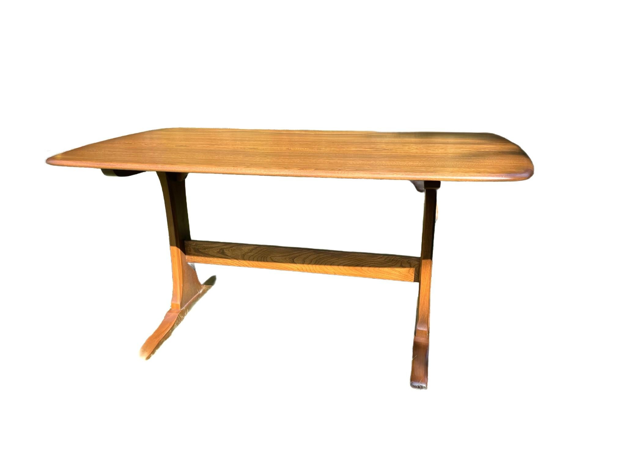 Vintage Ercol Dining Table and Four Rare Model 909 Latimer Steam-Bent Chairs (c. im Angebot 2