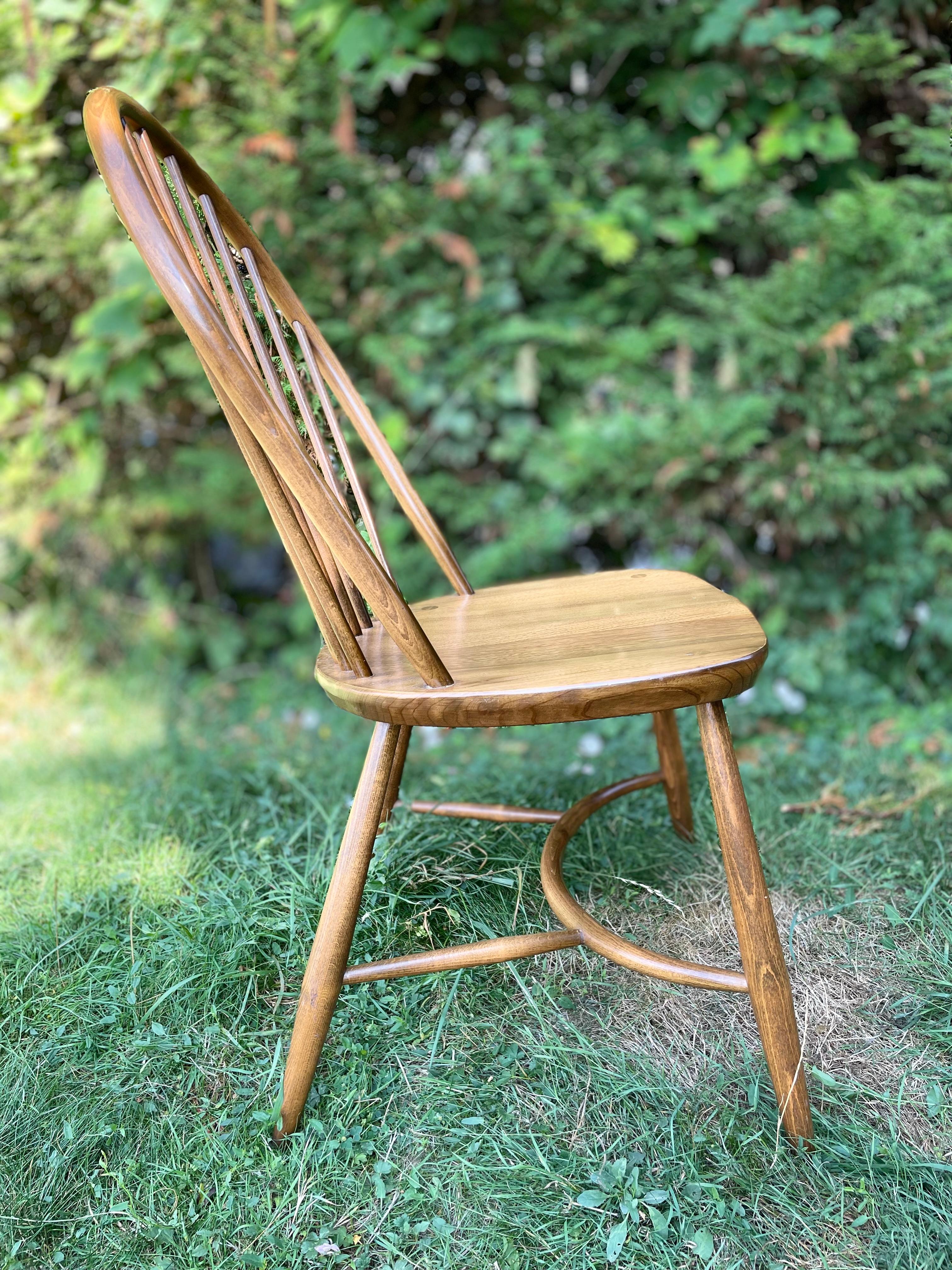 Vintage Ercol Latimer Steam Bent Chairs Modello 909 (C.1970) Set di Quattro Rare in vendita 2