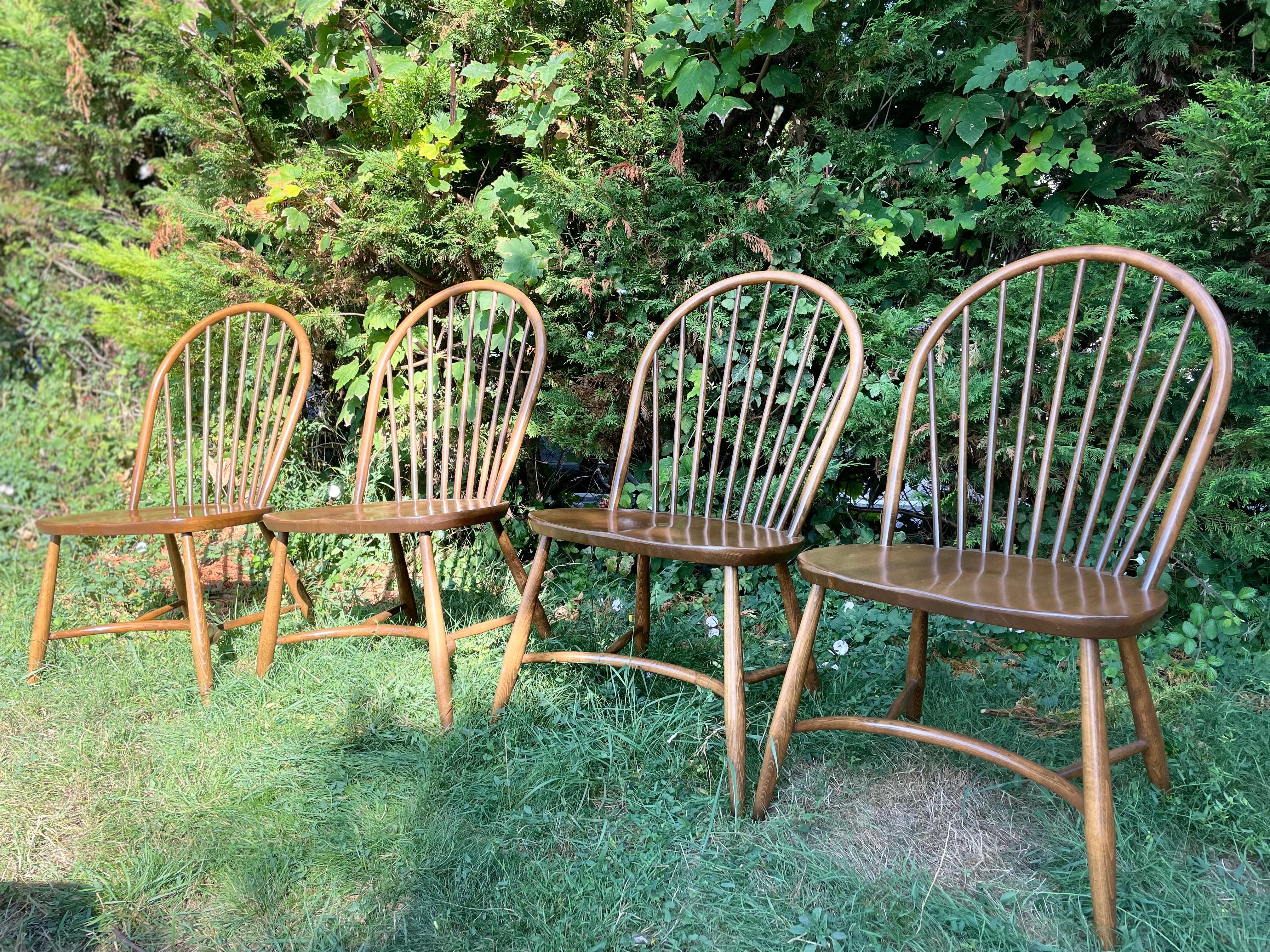 Vintage Ercol Latimer Steam Bent Chairs Modello 909 (C.1970) Set di Quattro Rare in vendita 8