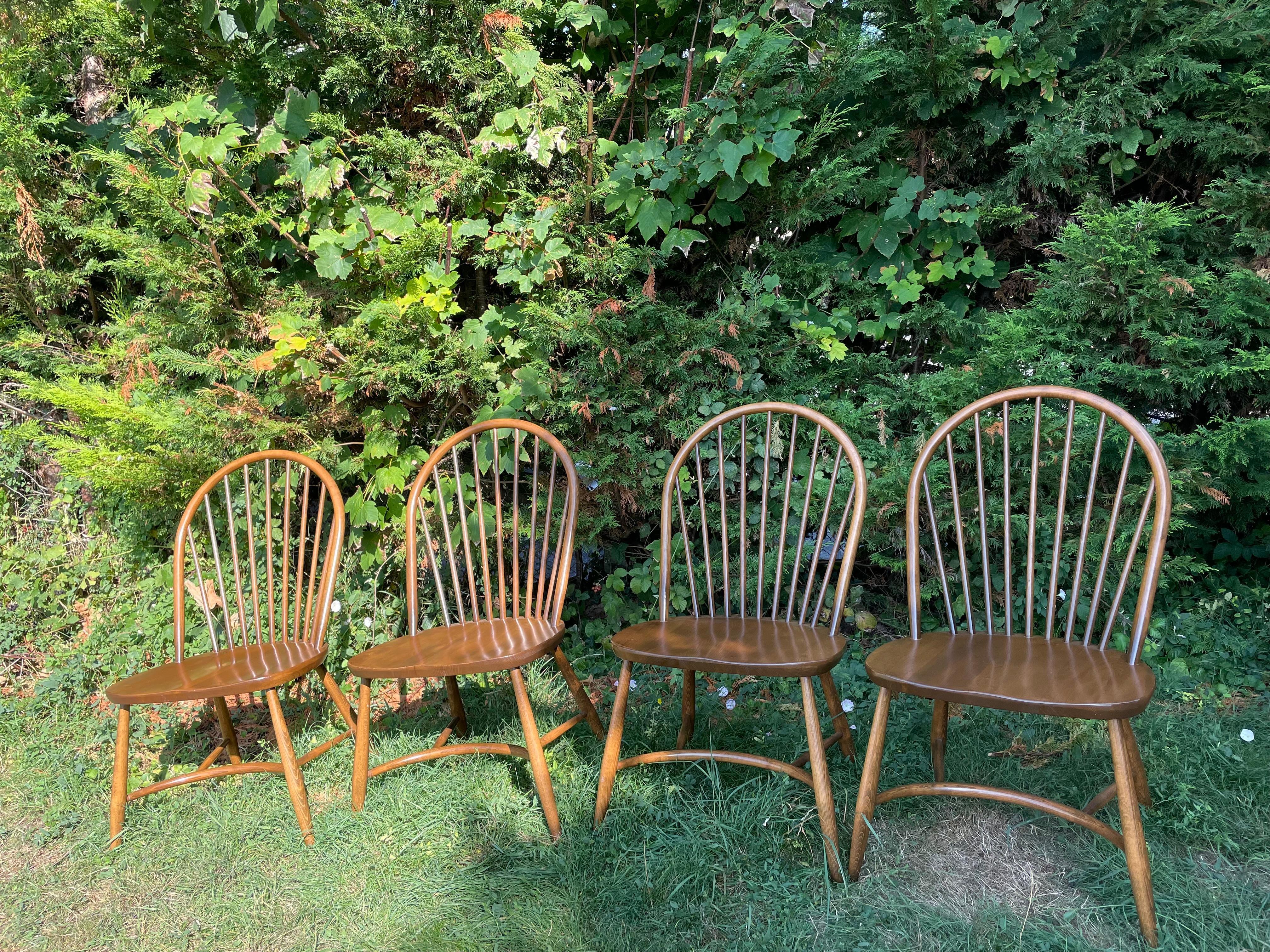 Vintage Ercol Latimer Steam Bent Chairs Modello 909 (C.1970) Set di Quattro Rare in vendita 9