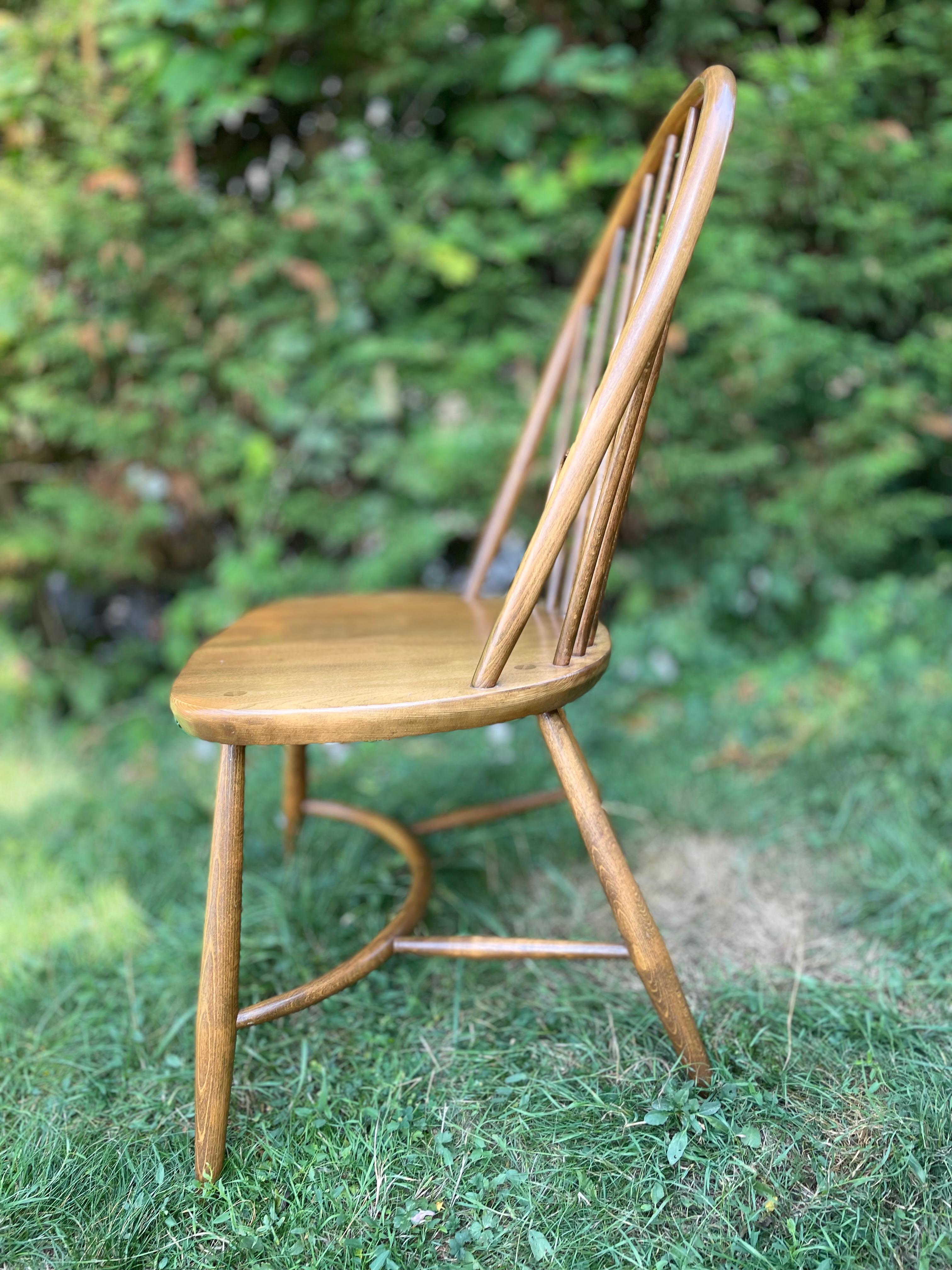 Vintage Ercol Latimer Steam Bent Chairs Modello 909 (C.1970) Set di Quattro Rare in vendita 11
