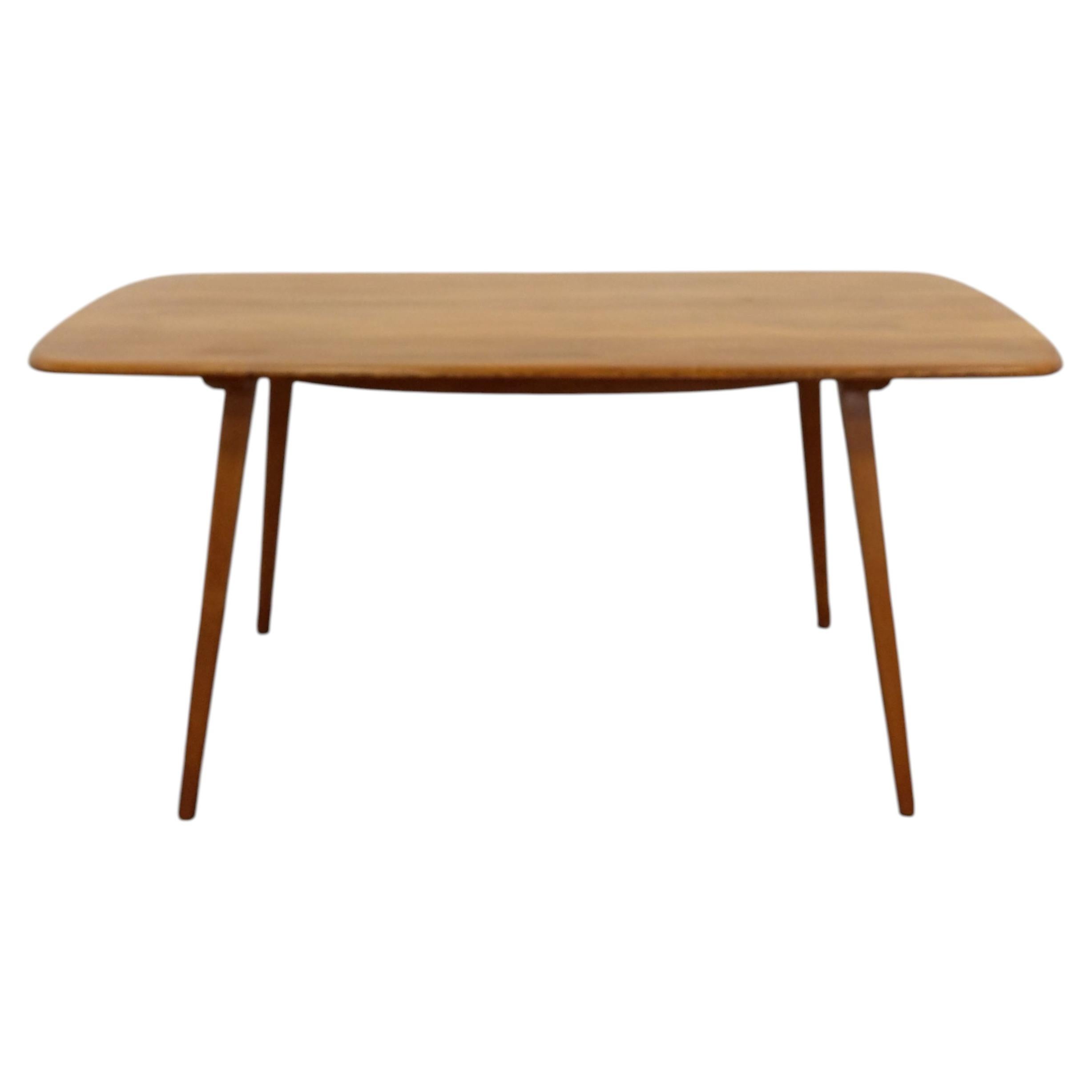 How do I identify my Ercol chair?