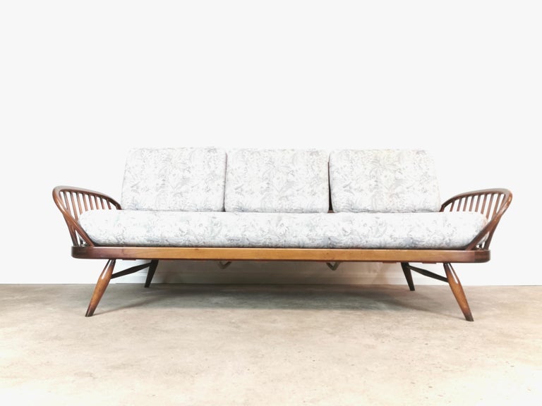 Vintage Ercol Midcentury Studio Day Bed Couch Sofa and Cushions For