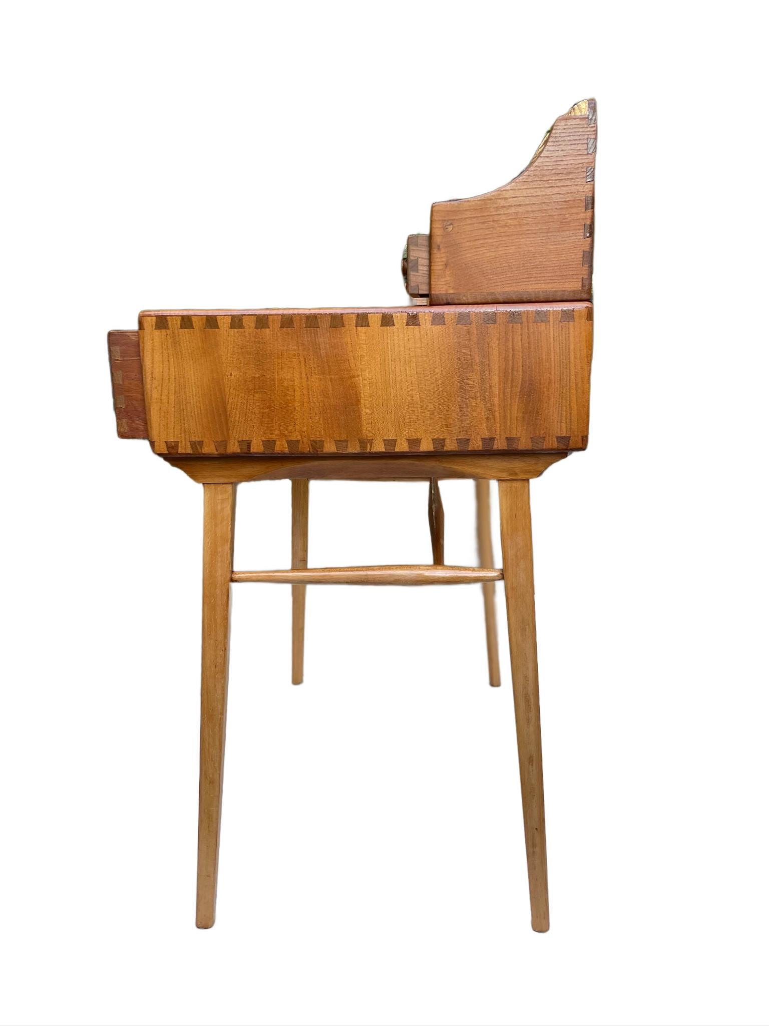 Vintage Ercol Model 439 Writing Desk in Elm and Beech For Sale 3