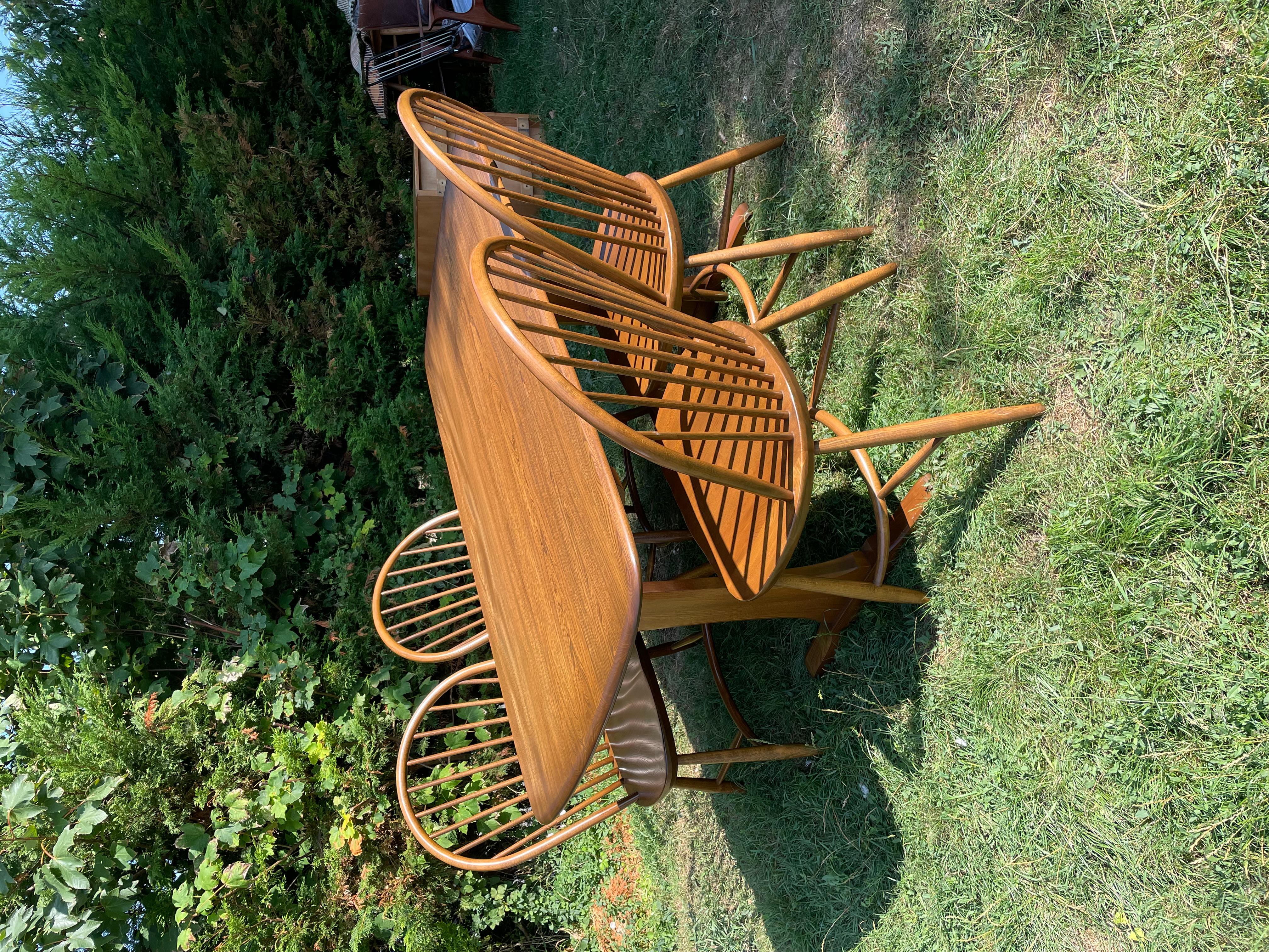Vintage Ercol Model 822 Elm Dining Table Rare For Sale 5
