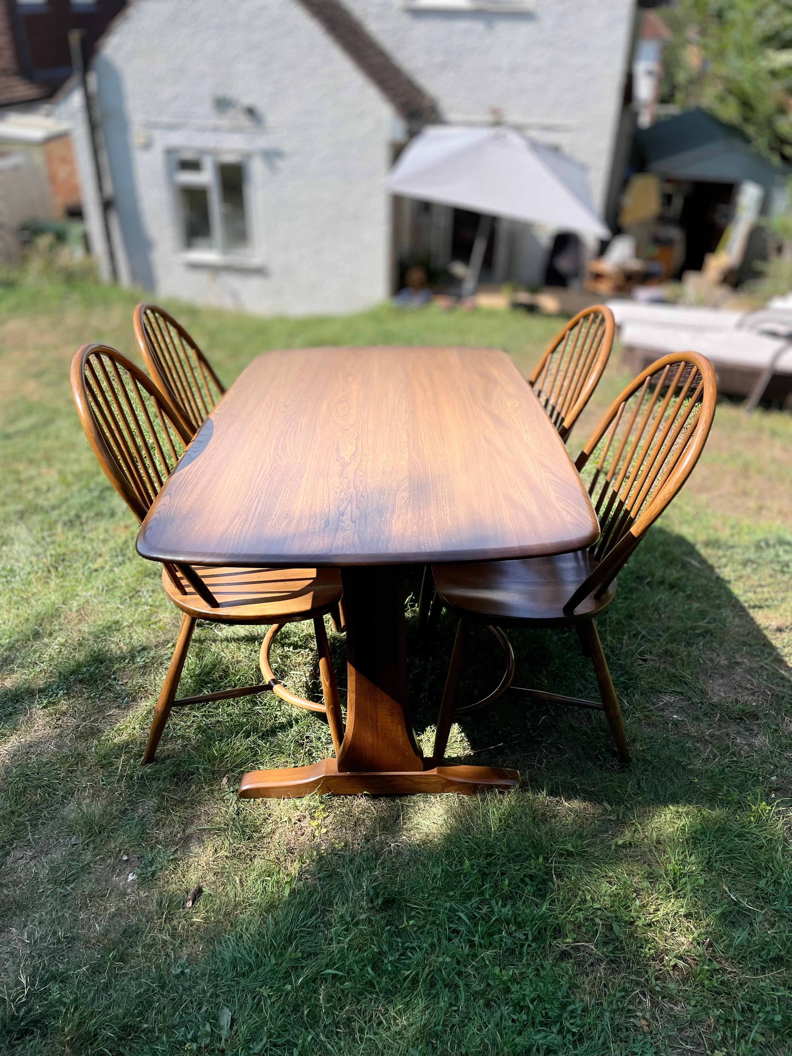 Vintage Ercol Model 822 Elm Dining Table Rare For Sale 7