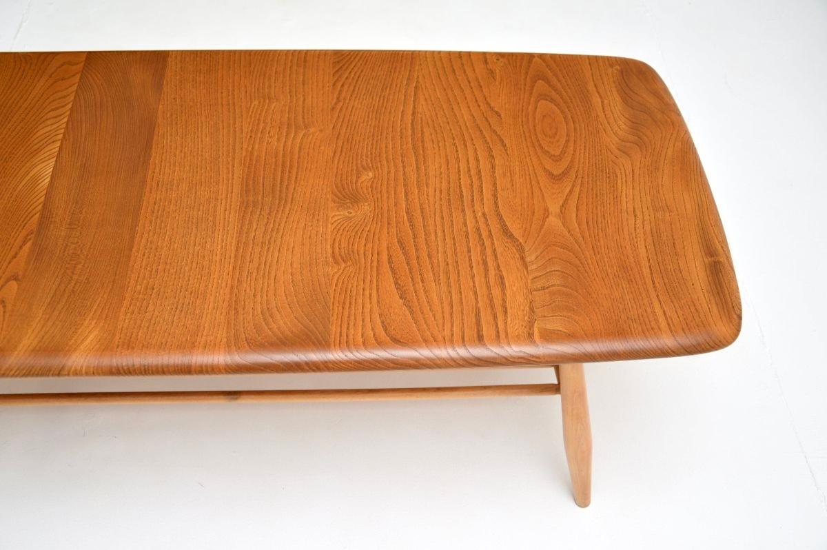 Vintage Ercol Windsor Coffee Table In Good Condition In London, GB