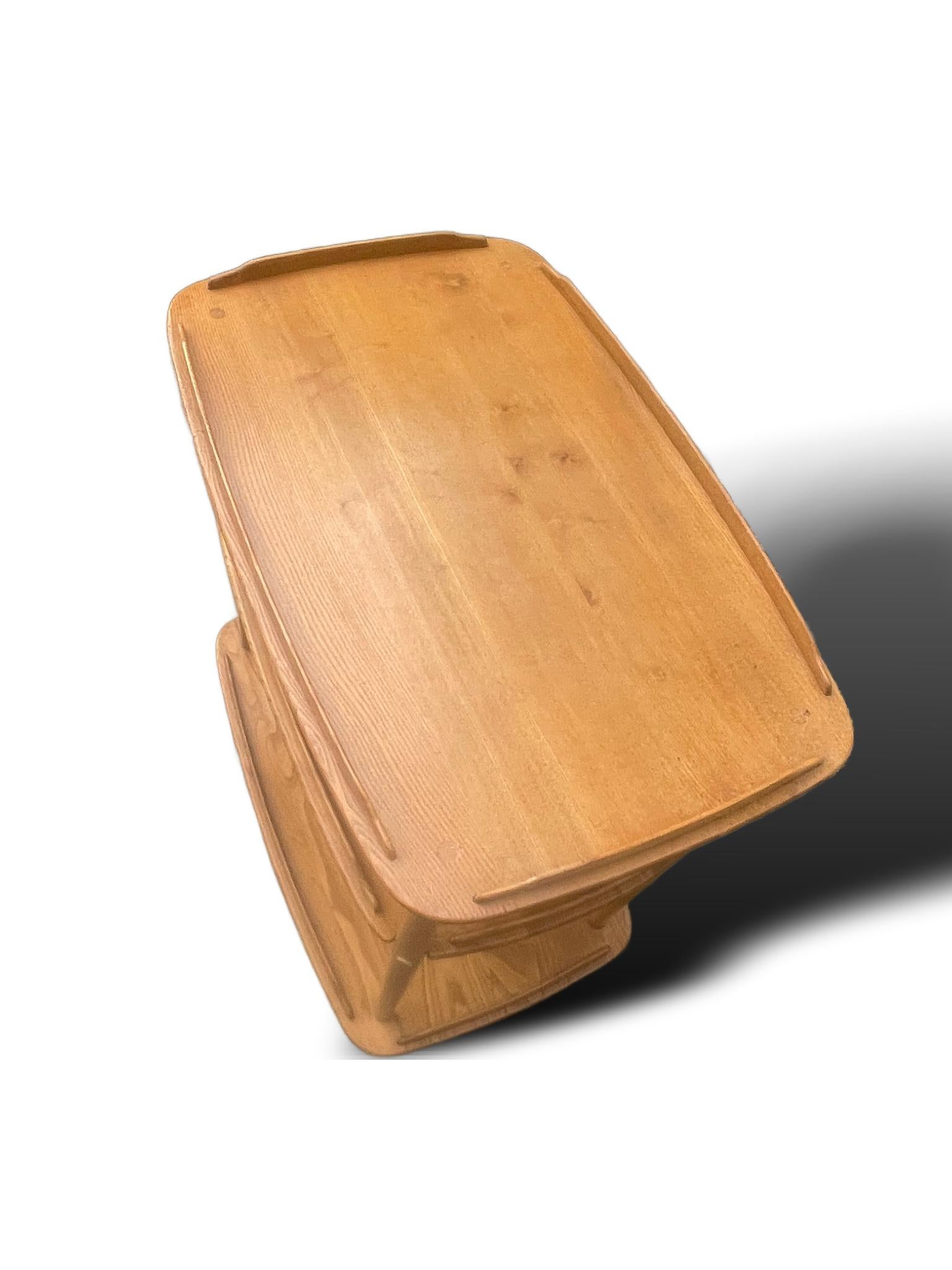 Chariot vintage Ercol Windsor à trois niveaux en vente 3