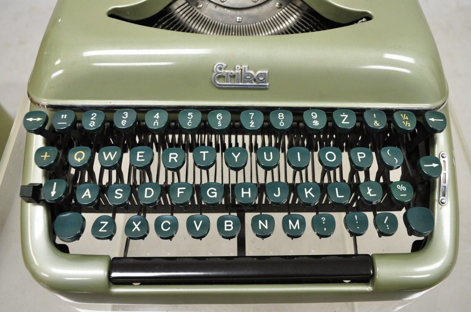 daro erika typewriter