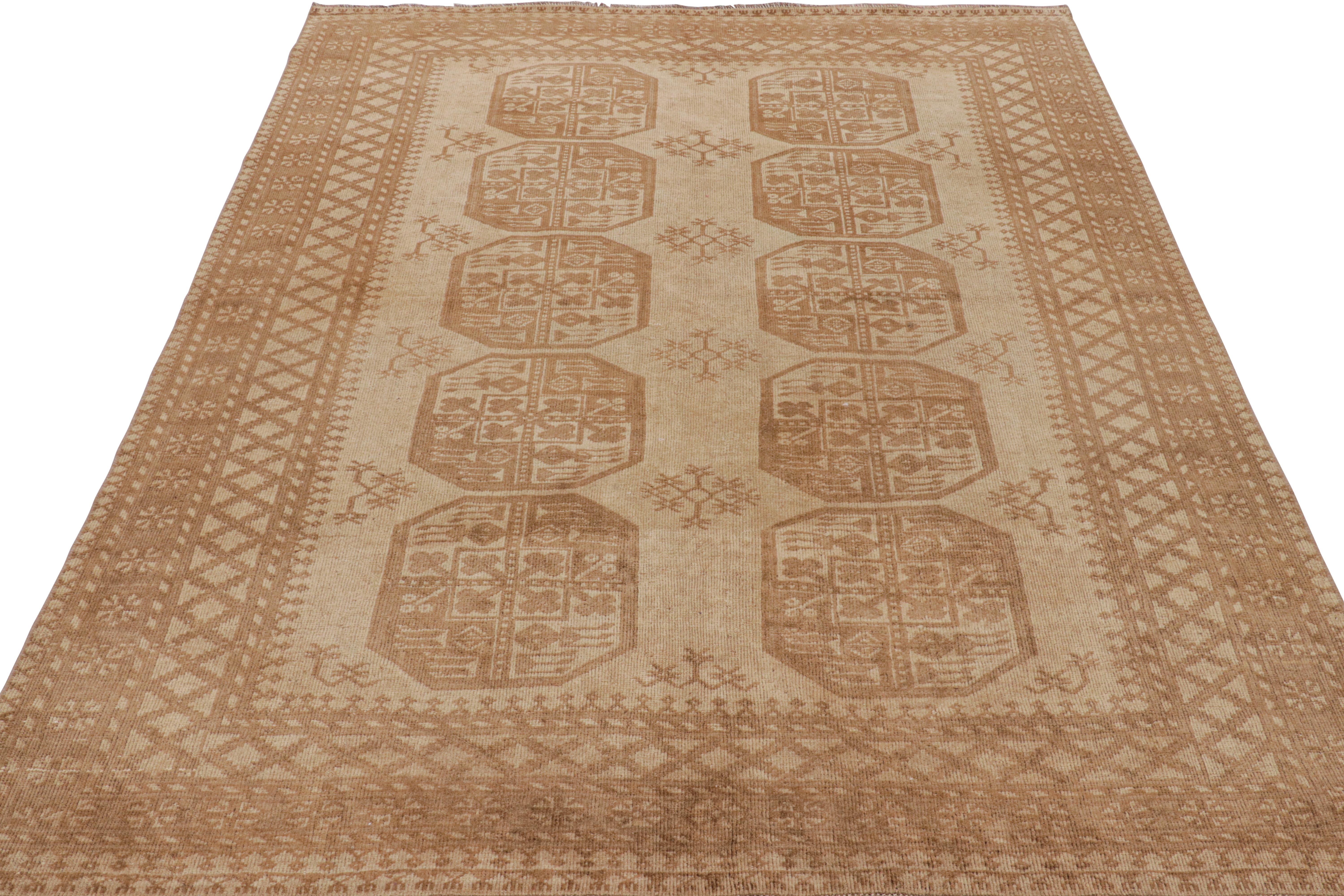 Vintage Ersari Rug with Beige-Brown Geometric Medallions, from Rug & Kilim In Good Condition For Sale In Long Island City, NY