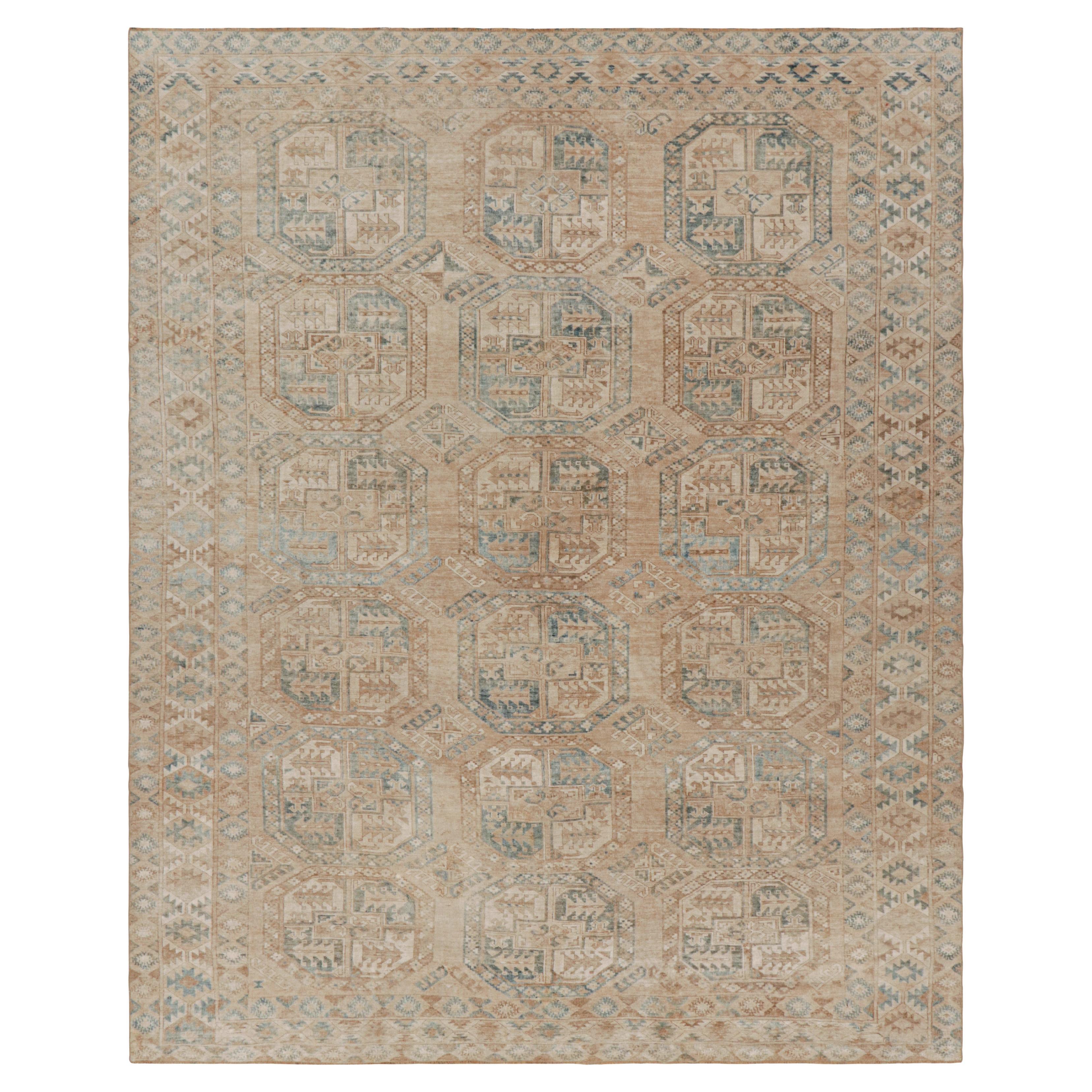 Alter Ersari-Teppich mit beige-braunen geometrischen Medaillons, von Rug & Kilim im Angebot