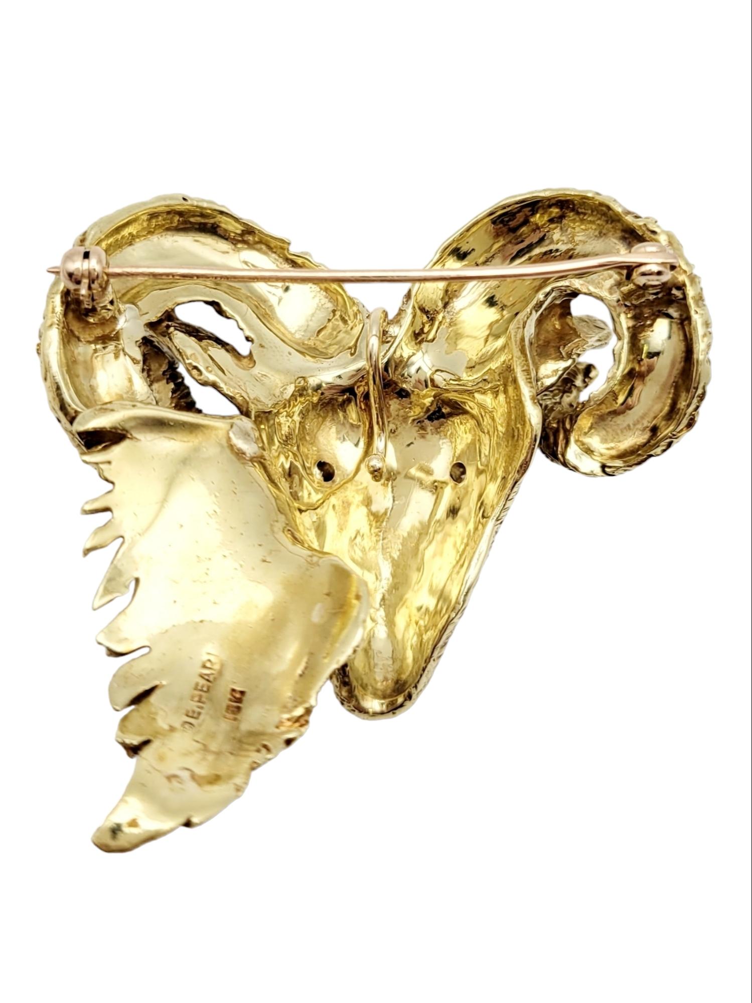 Contemporary Vintage Erwin Pearl Ram's Head Brooch Pendant with Diamond Eyes in 18 Karat Gold For Sale