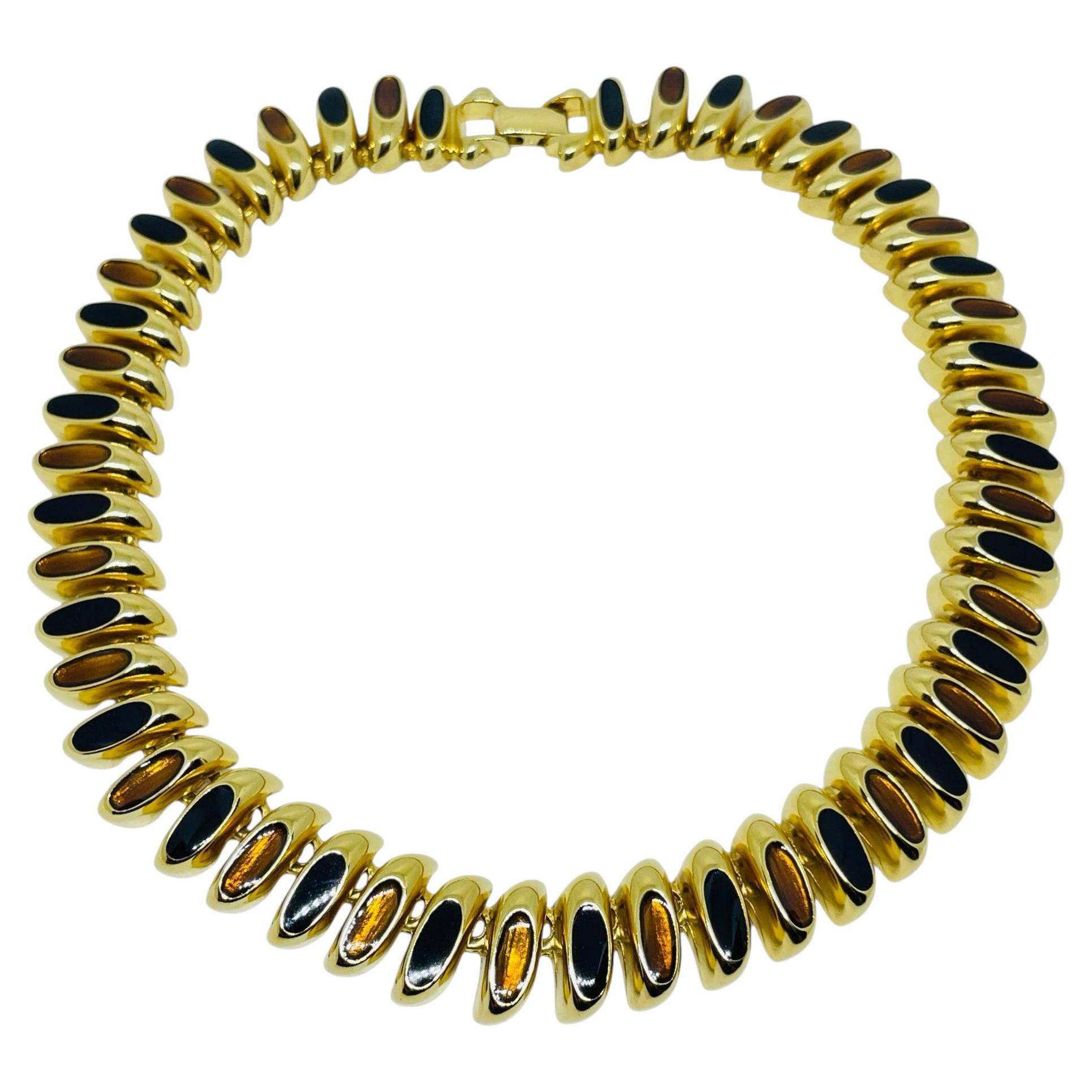 Erwin Pearl d'epoca, collana firmata in smalto dorato, con maglie di design