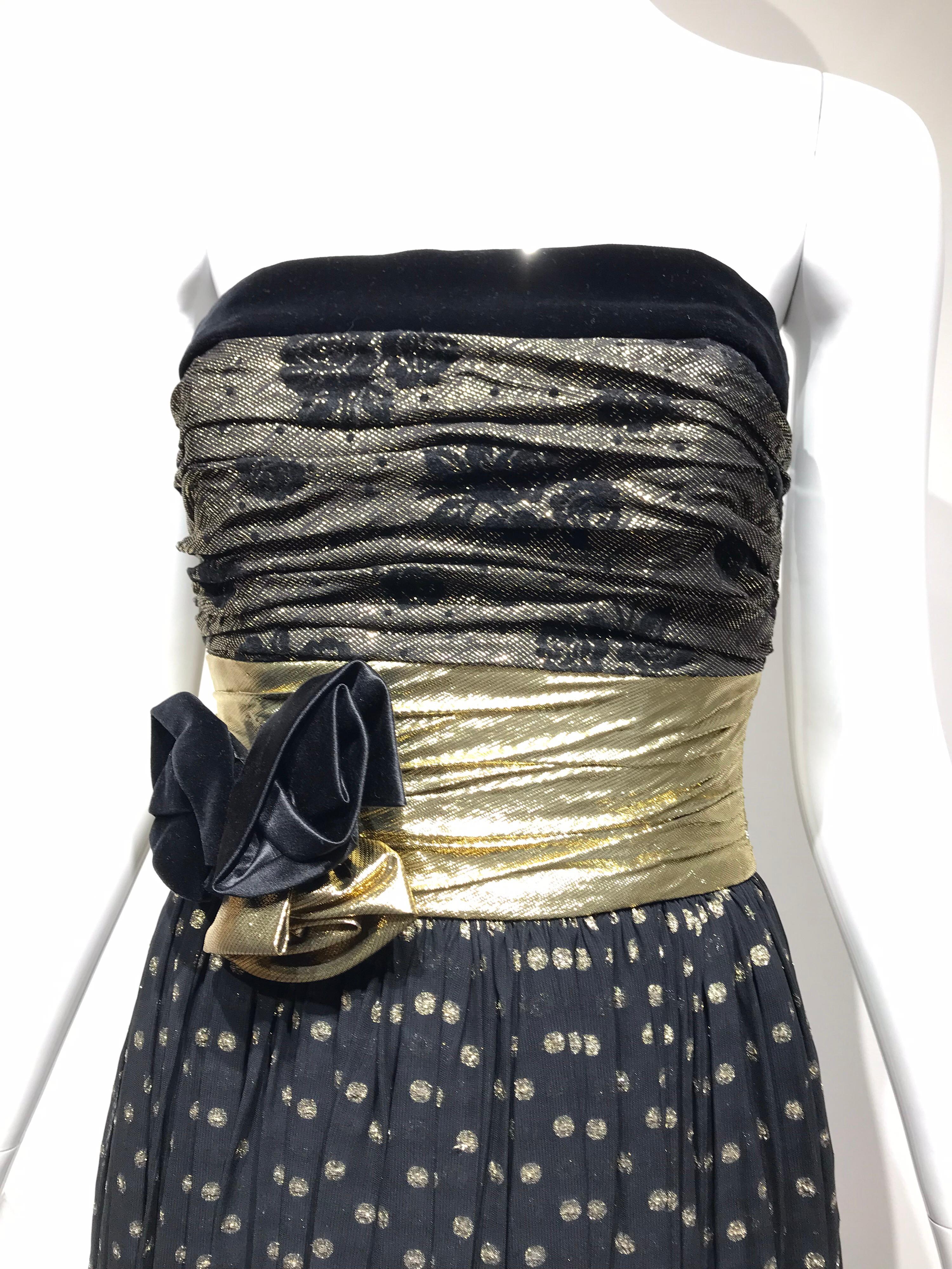 80s Escada Black and Gold strapless polkadot silk lame cocktail party dress. 3 flowers pin can be removed on the waist area. 
XS
Measurement: Bust: 31 inches/. Waist: 25 inches/ dress length: 45.5 inches