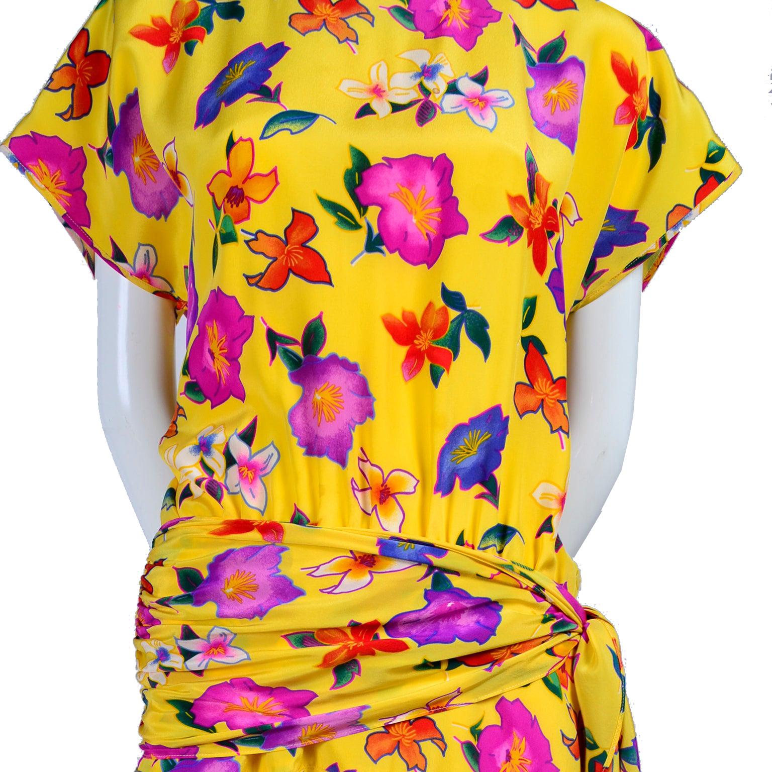 Women's Vintage Escada Dress in a Yellow Floral Silk Print by Margaretha Ley Size 8/10 For Sale