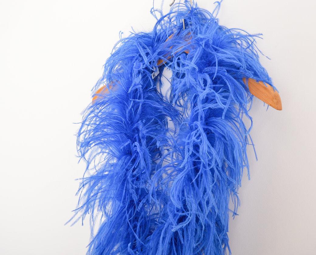 Women's or Men's Vintage Escada Electric Blue Ostrich Feather Boa For Sale