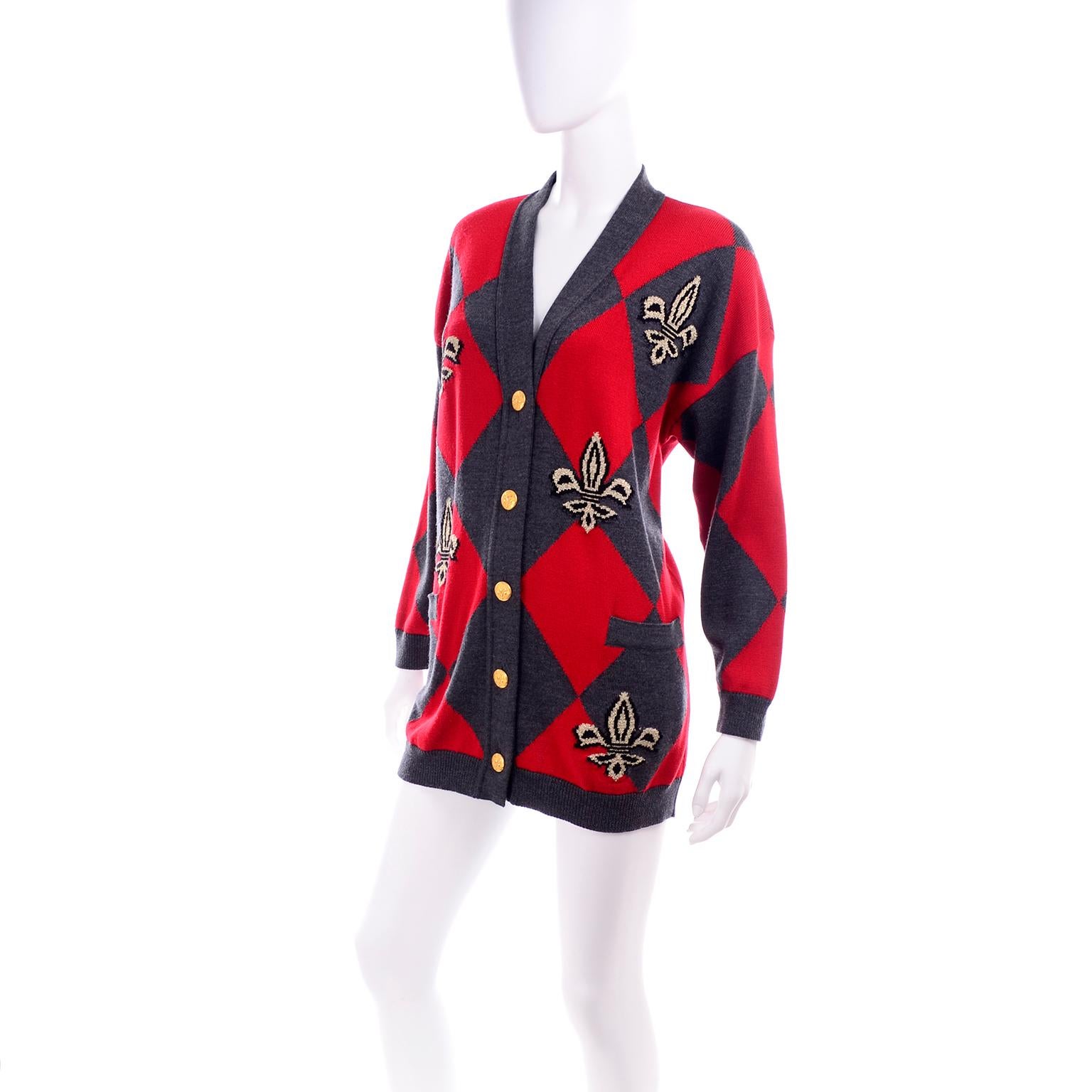 Vintage Escada Red & Black Fleur De Lis Harlequin Oversized Cardigan Sweater In Excellent Condition In Portland, OR