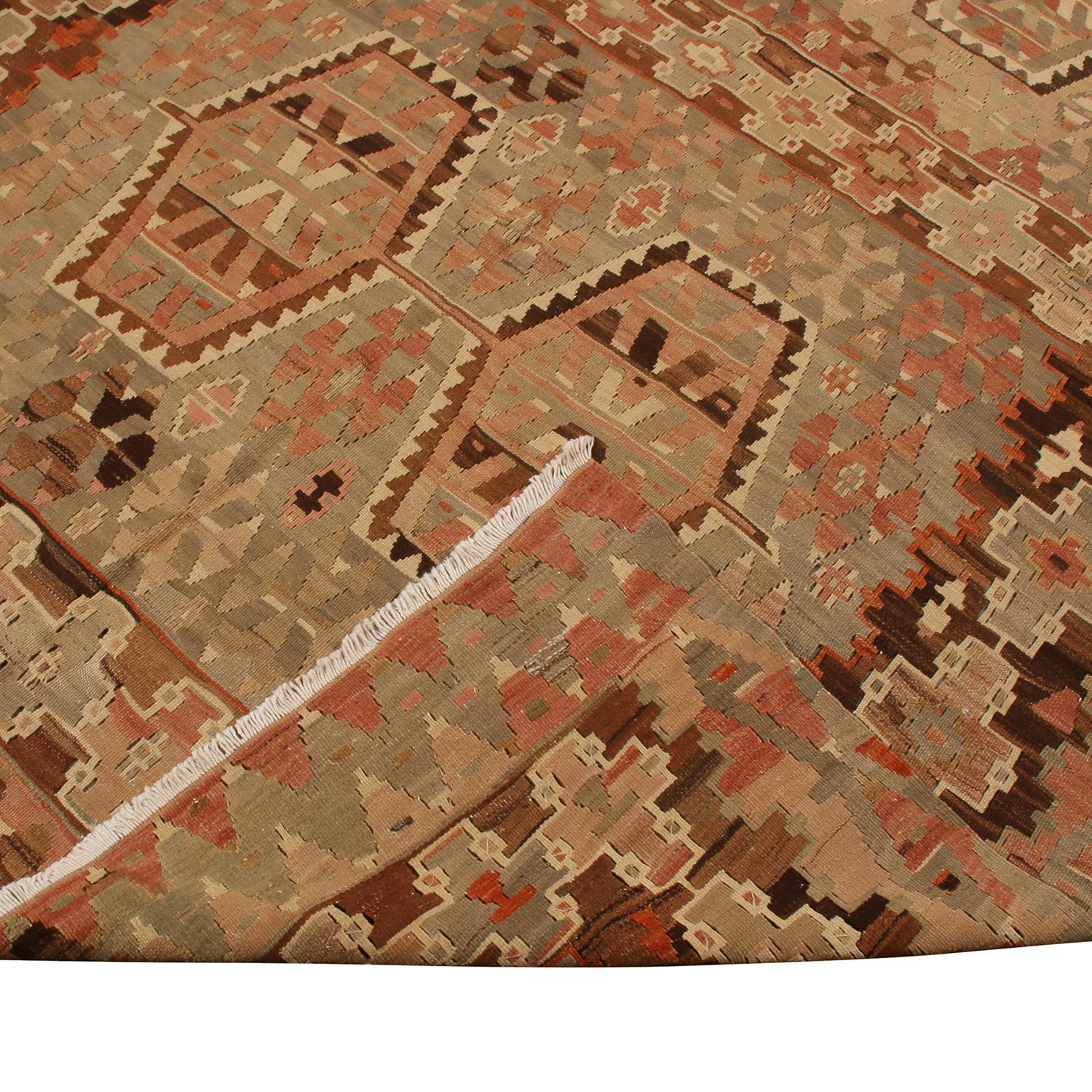 Vintage Esme Beige Blue and Red Wool Kilim Rug by Rug & Kilim In Excellent Condition For Sale In Long Island City, NY