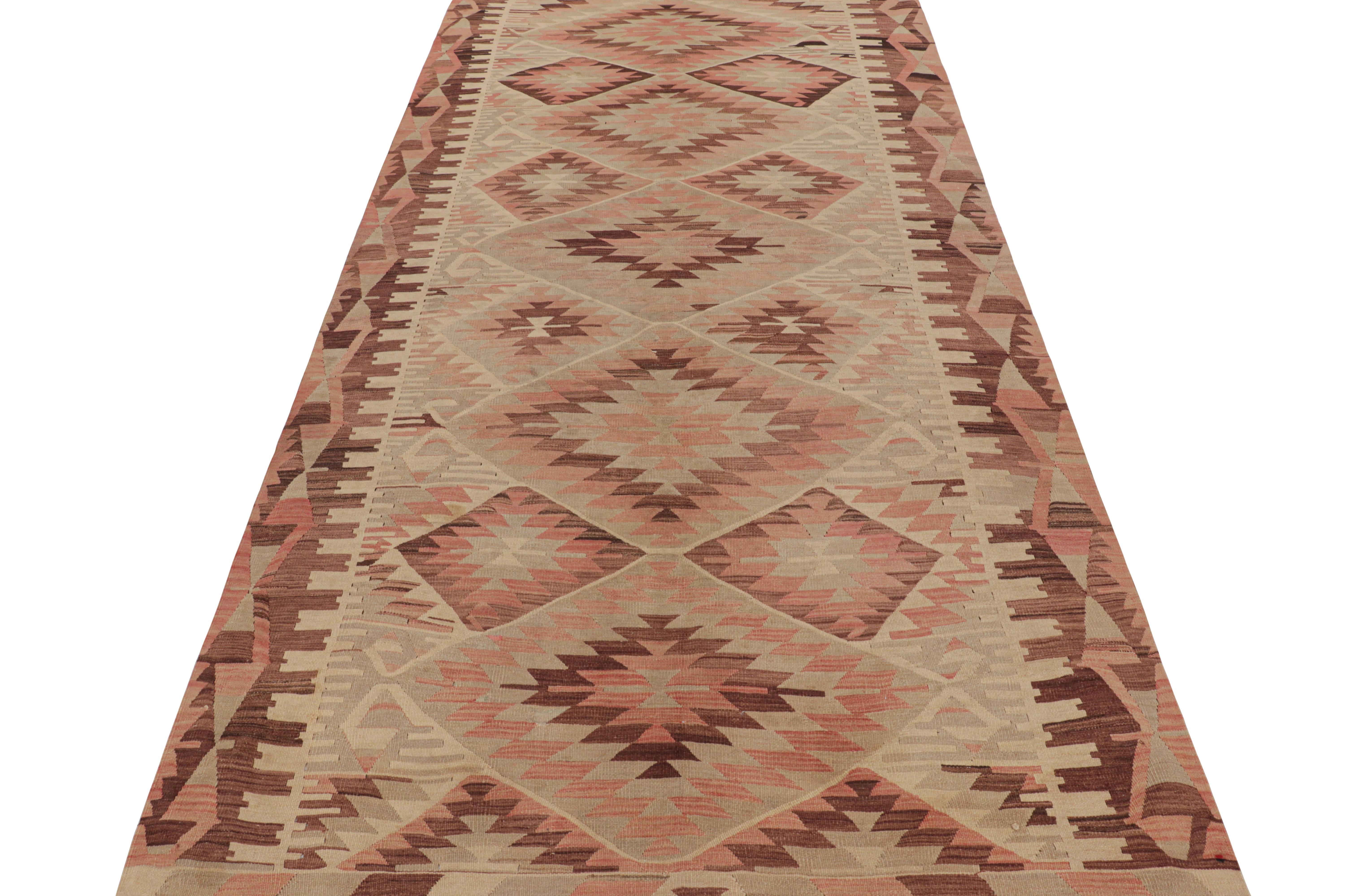 Teppich aus Wolle und Kelim in Beige, Braun und Lachsrosa von Teppich & Kelim (Handgewebt) im Angebot