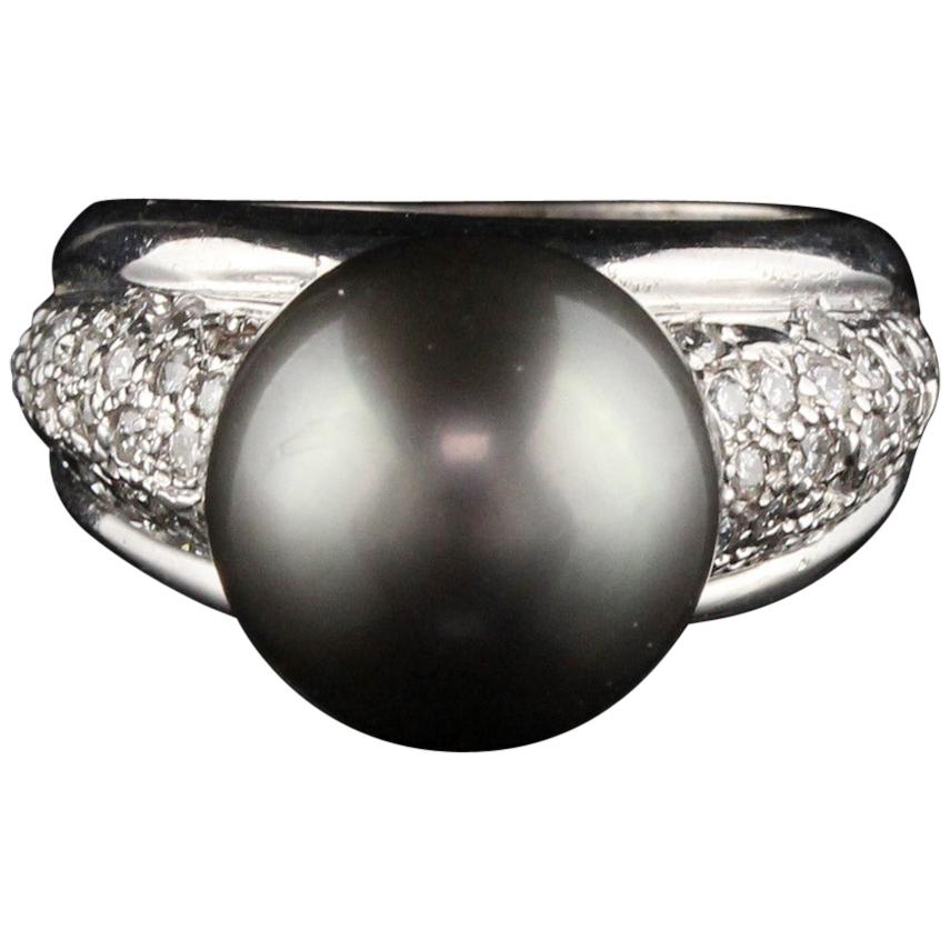 Vintage Estate 14 Karat White Gold Diamond and Tahitian Pearl Ring