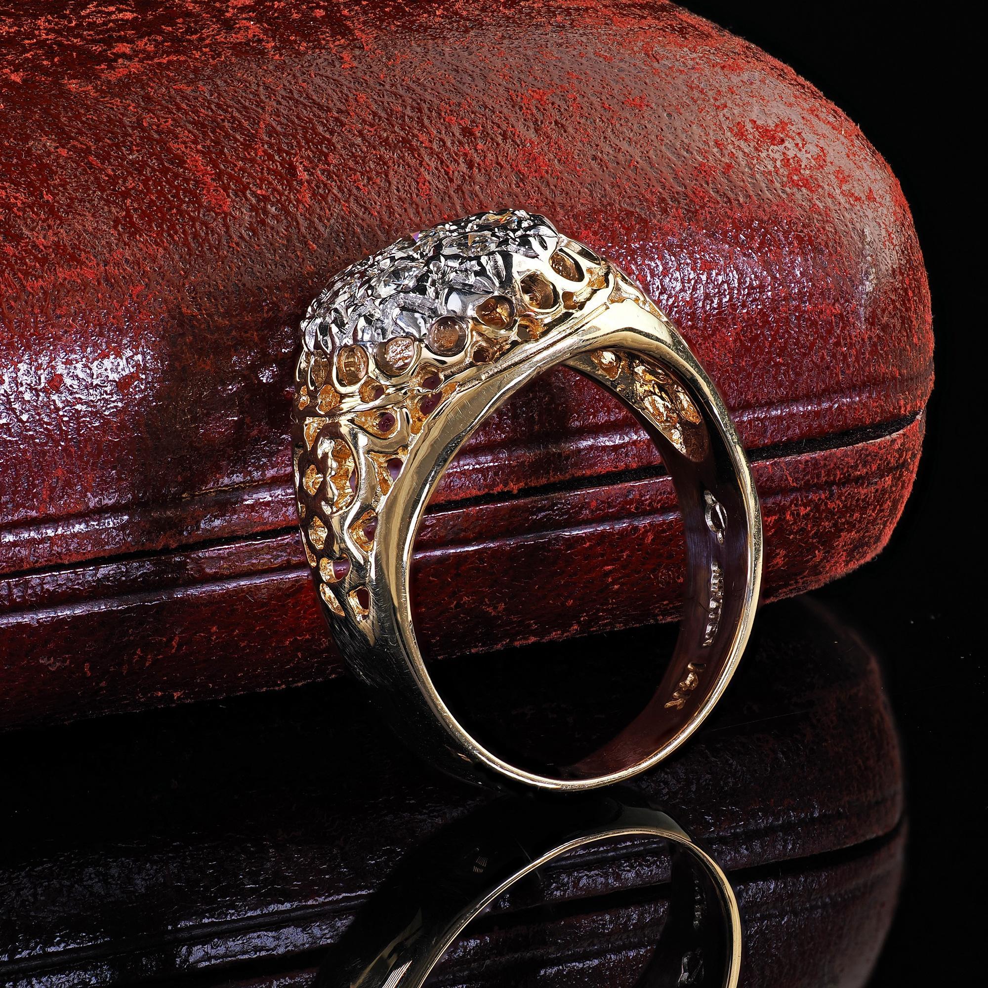 Contemporary Vintage Estate 14K Two Tone Gold Round Cut Diamond Cluster Cocktail Ring For Sale