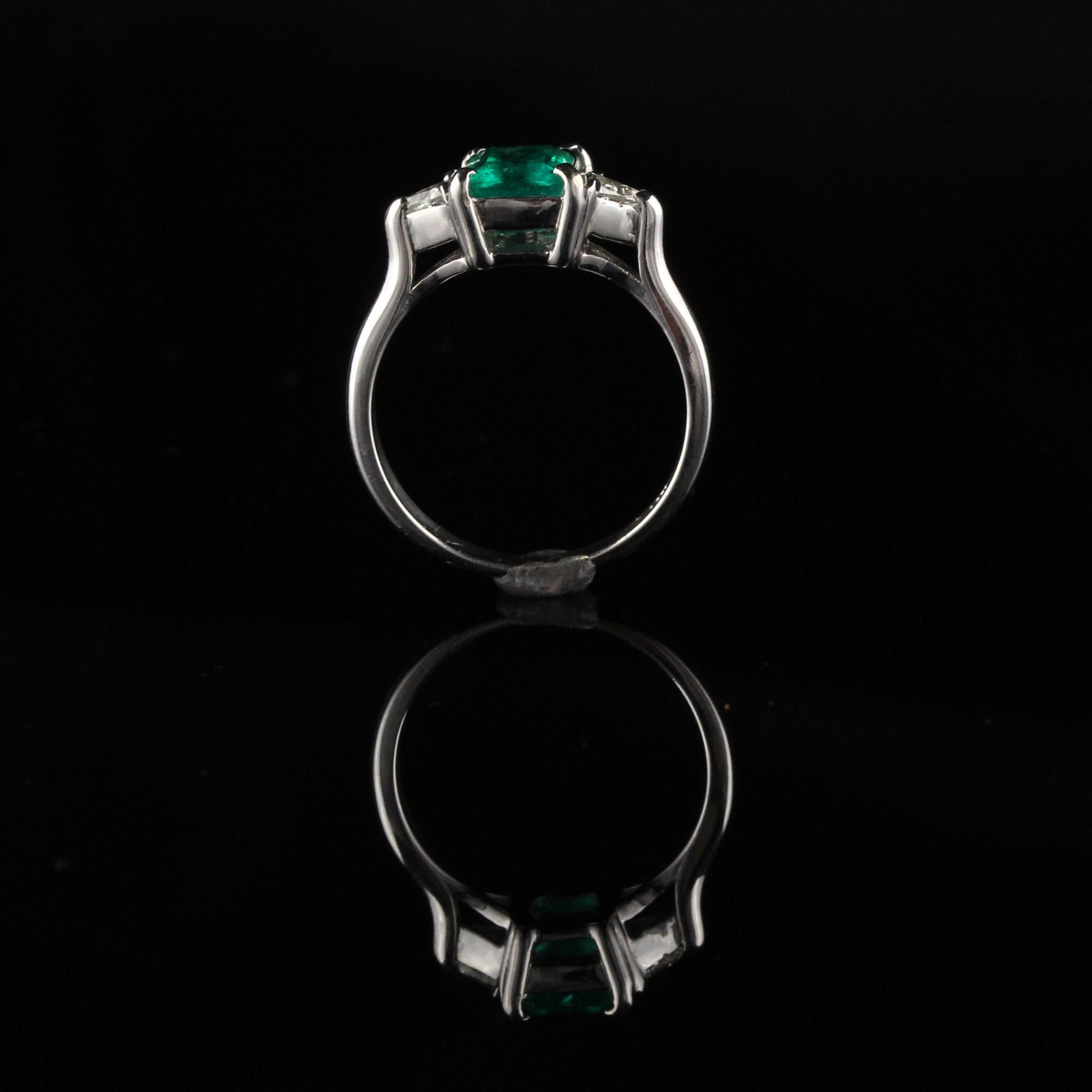 vintage emerald ring white gold