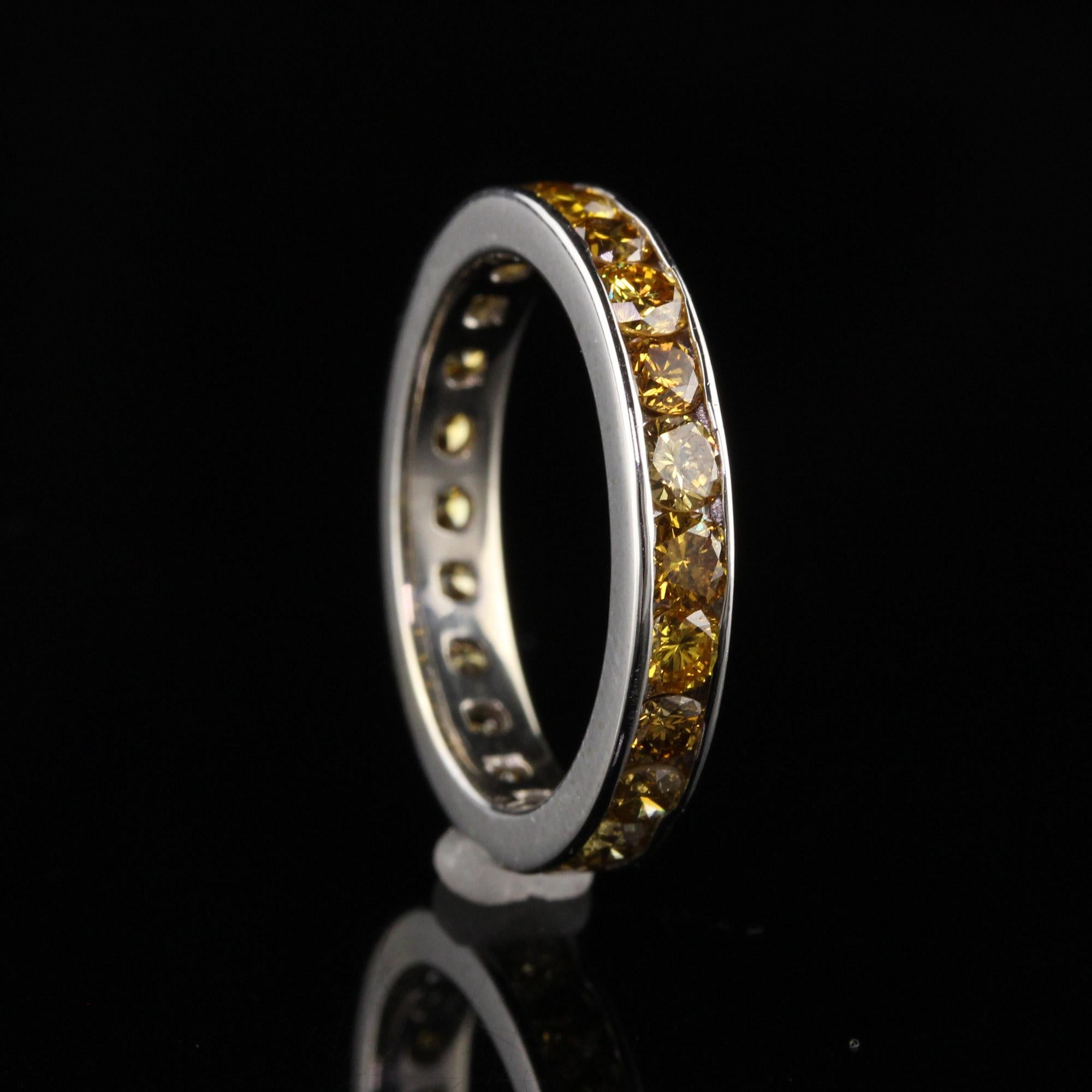 Vintage Estate 14K White Gold Round Yellow Sapphire Eternity Band In Good Condition In Great Neck, NY