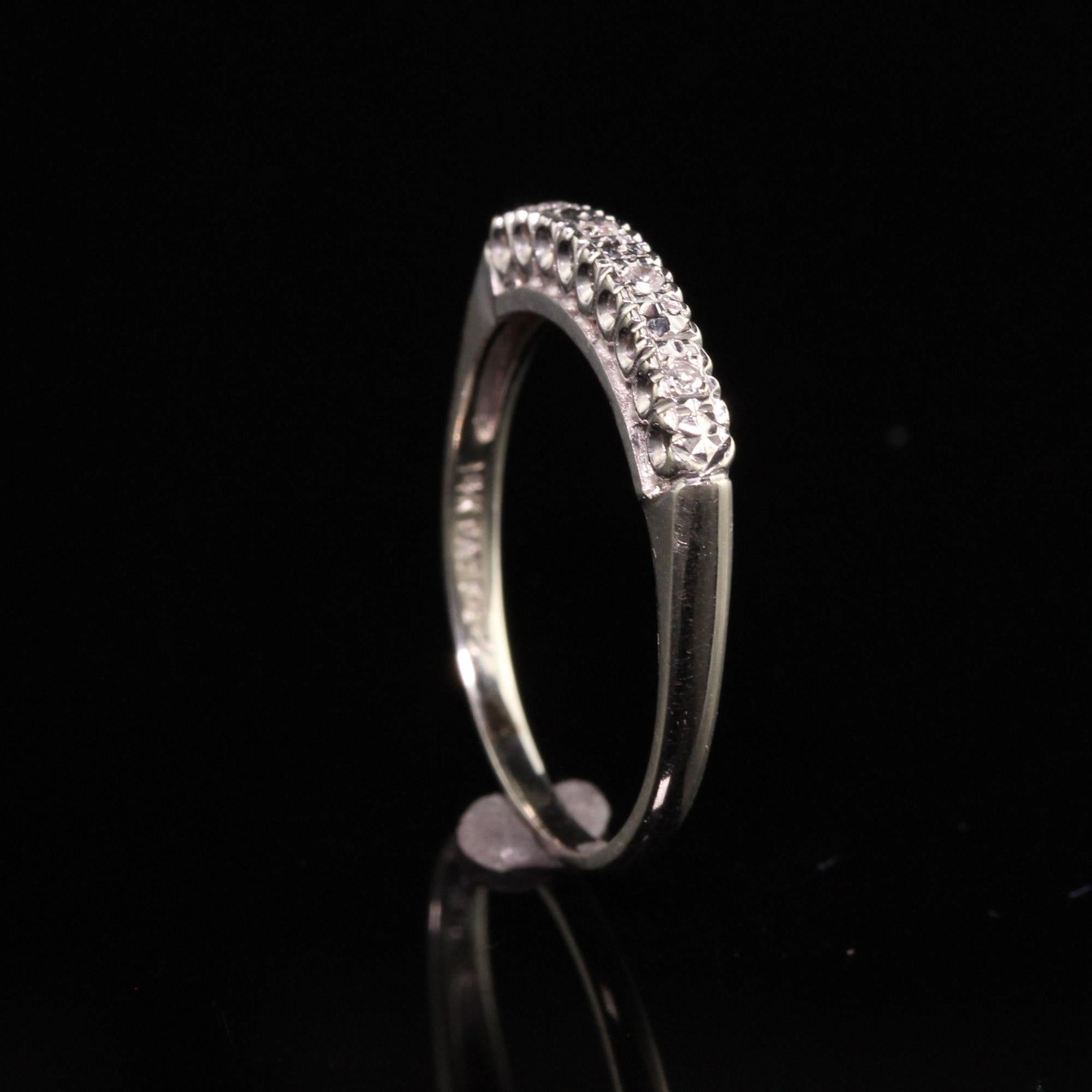 Vintage Estate 14K White Gold Single Cut Diamond Wedding Band In Good Condition For Sale In Great Neck, NY