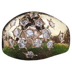 Vintage Estate Bague de Cocktail en or jaune 14K sertie d
étoiles et de diamants Transitional Bombe