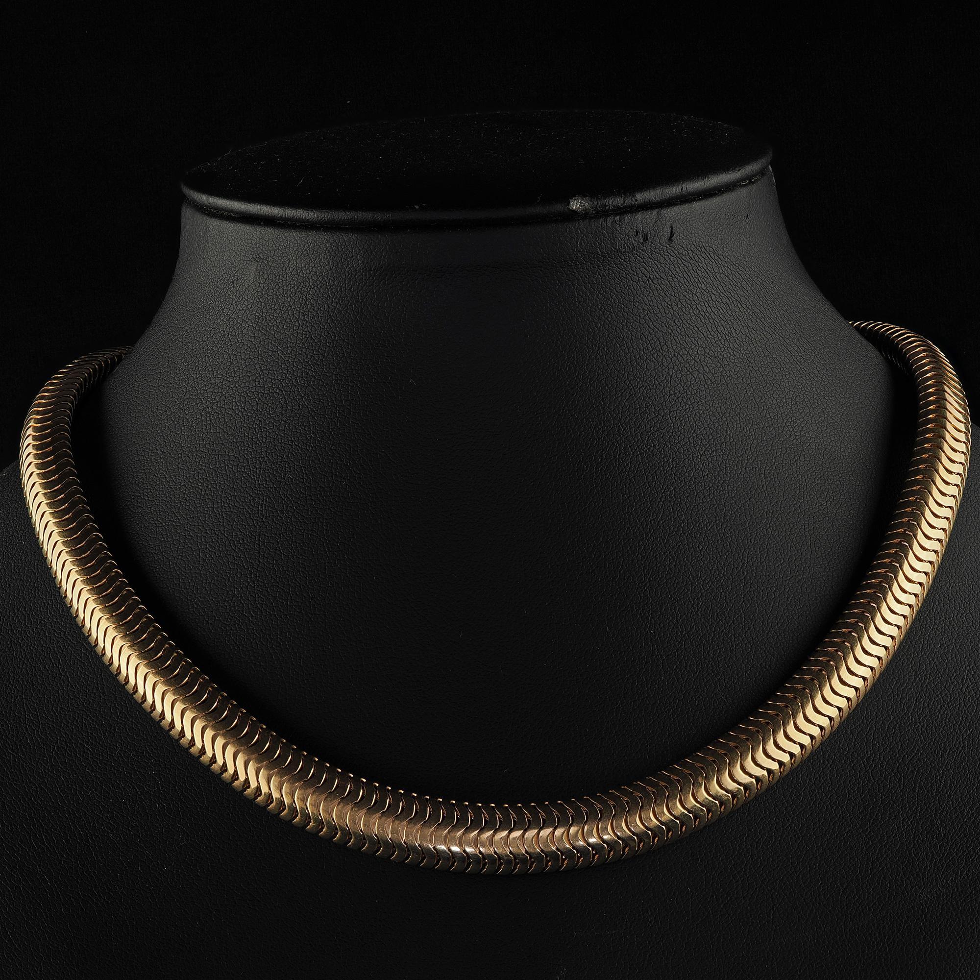 Catena a serpente larga e spessa in oro giallo 14K - 15 3/4 pollici in vendita 5