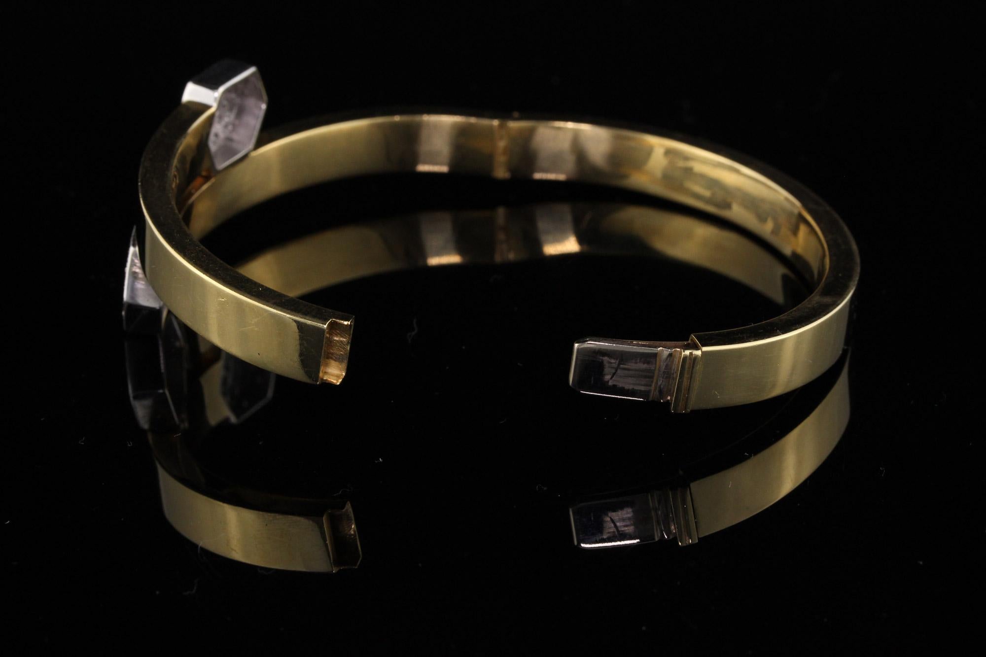 Armreif aus 18 Karat zweifarbigem Gold mit Diamanten im Nachlassstil (Rundschliff)