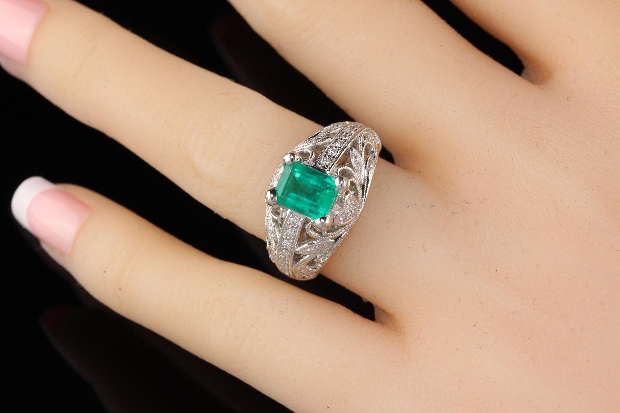 Vintage Estate 18 Karat White Gold Diamond and Colombian Emerald Ring 1