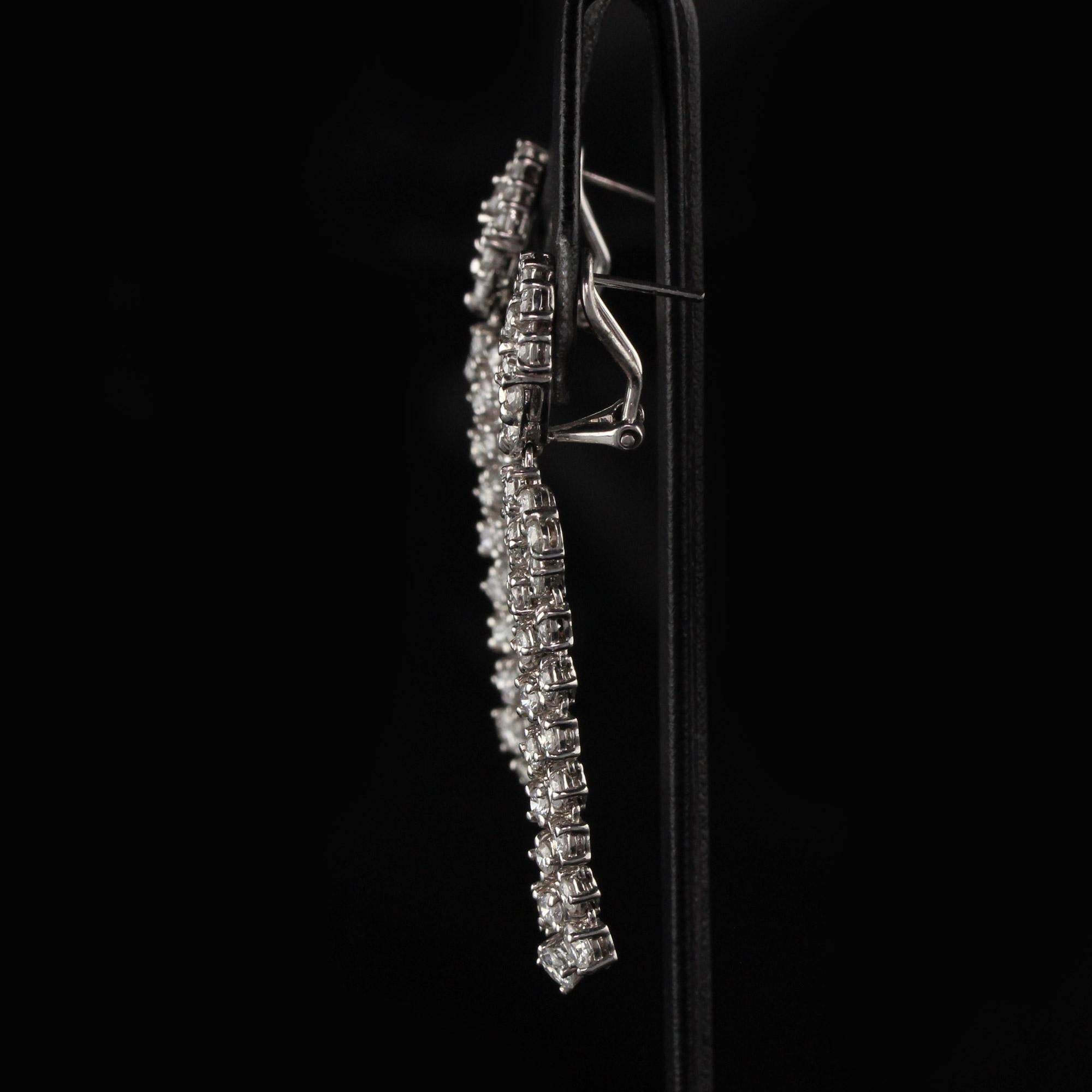 Round Cut Vintage Estate 18 Karat White Gold Diamond Drop Earrings For Sale