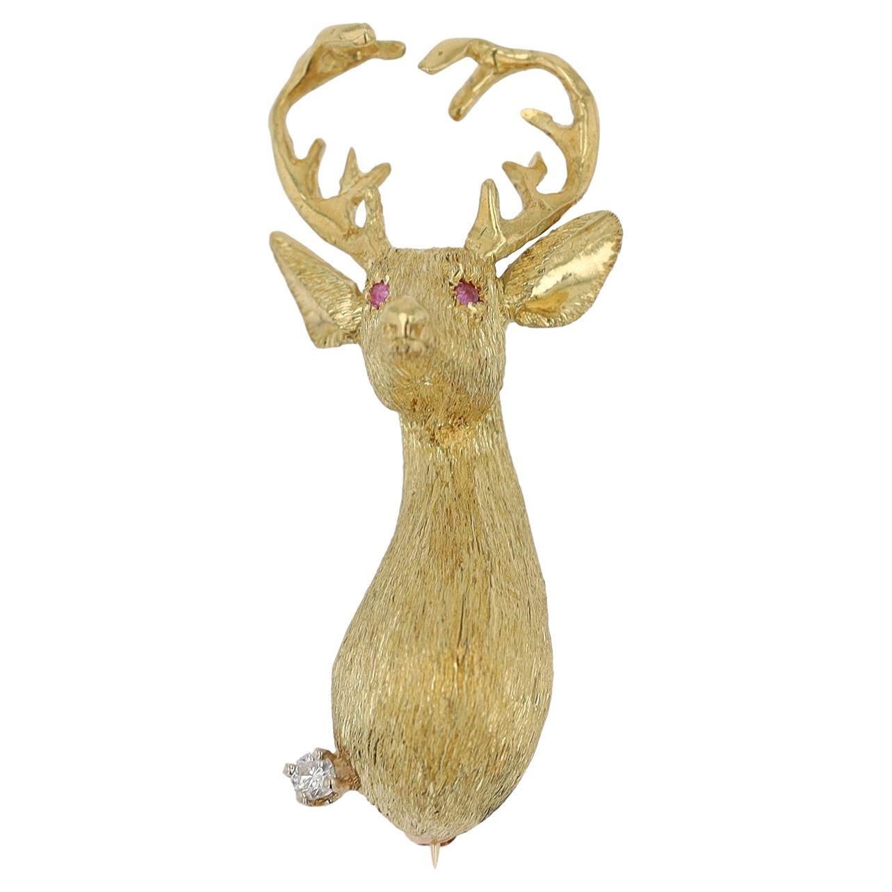 Vintage 18K Gold 12 Point Buck Deer Brooch  For Sale