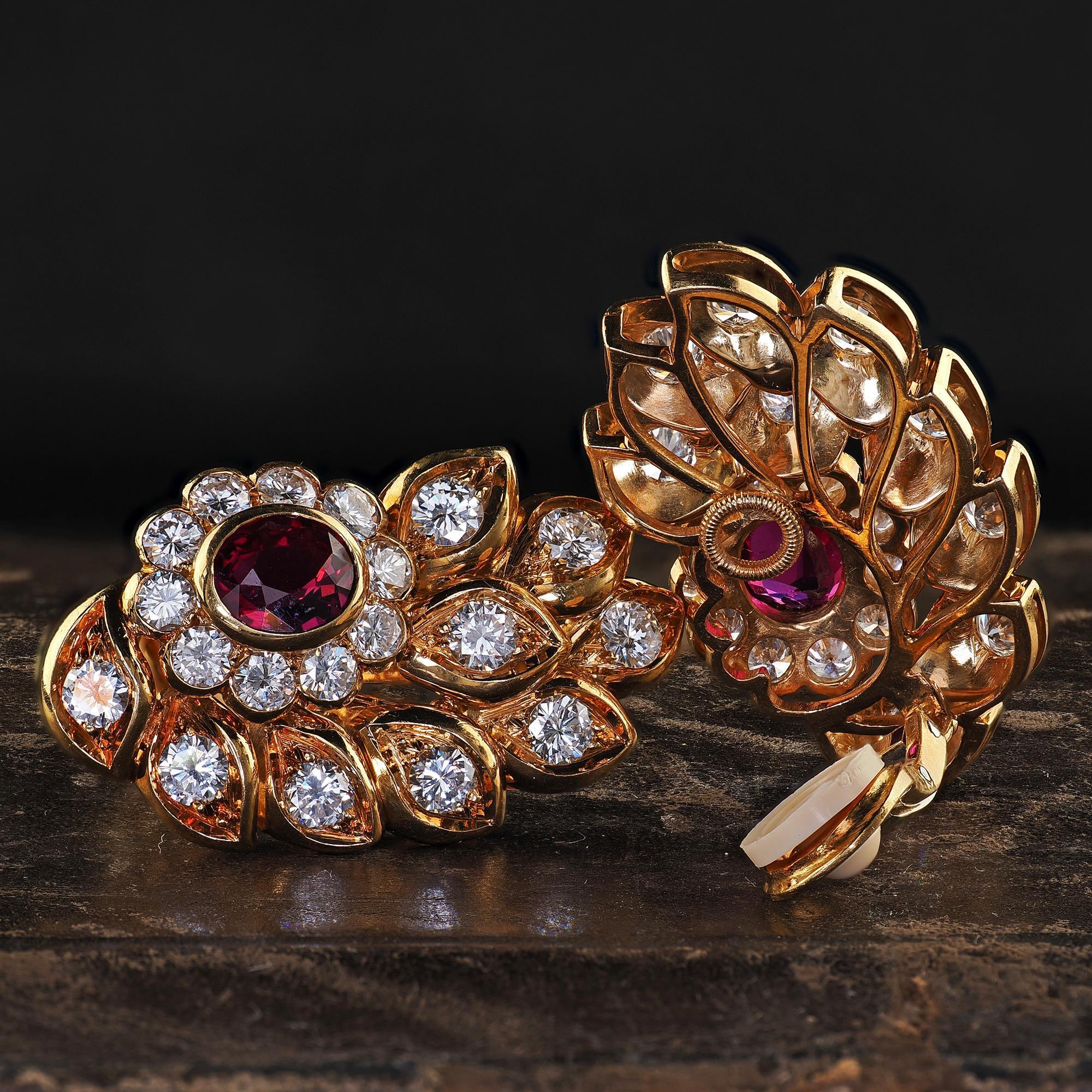 Vintage Estate 18K Yellow Gold Diamond and Ruby Floral Clip On Earrings For Sale 1