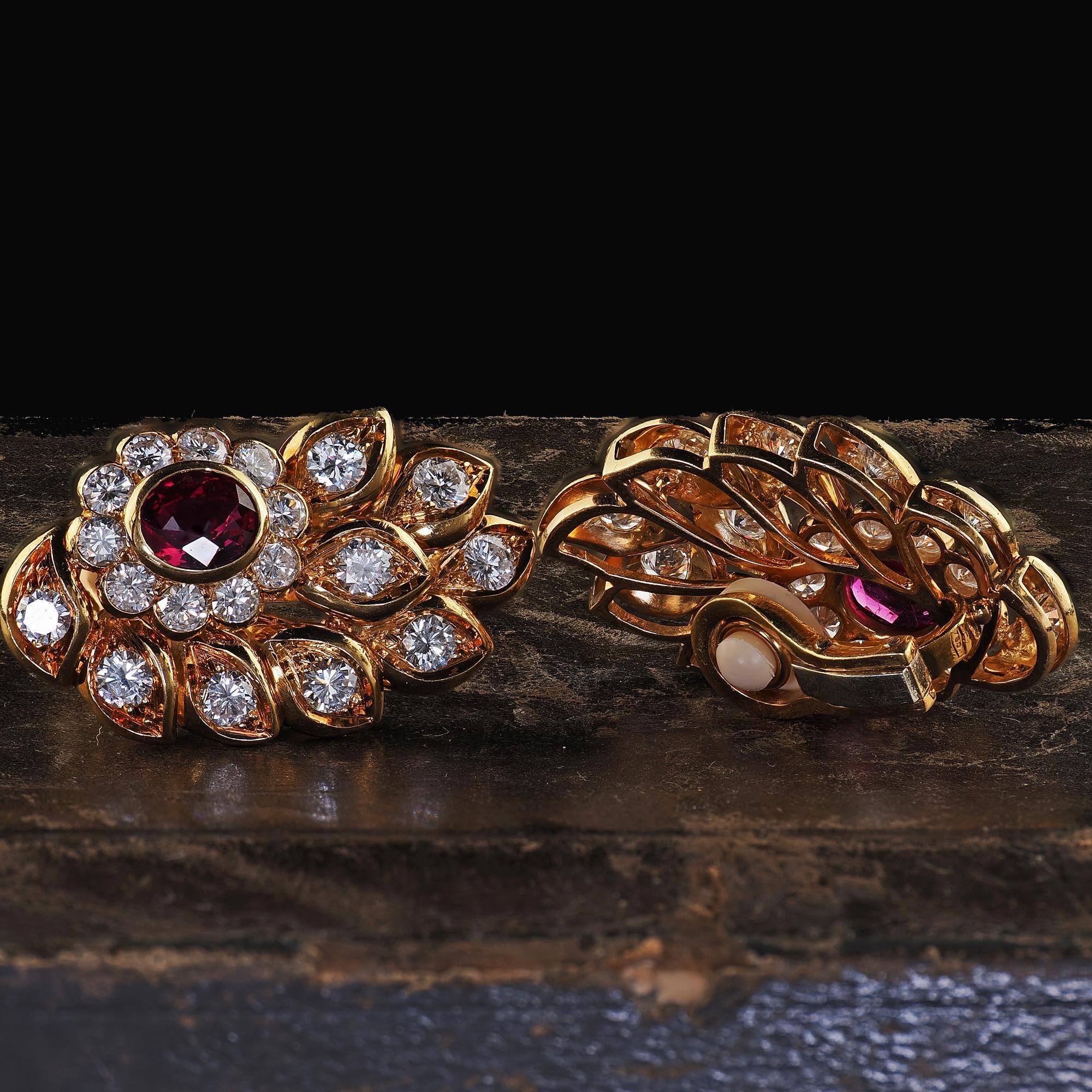 Vintage Estate 18K Yellow Gold Diamond and Ruby Floral Clip On Earrings For Sale 3