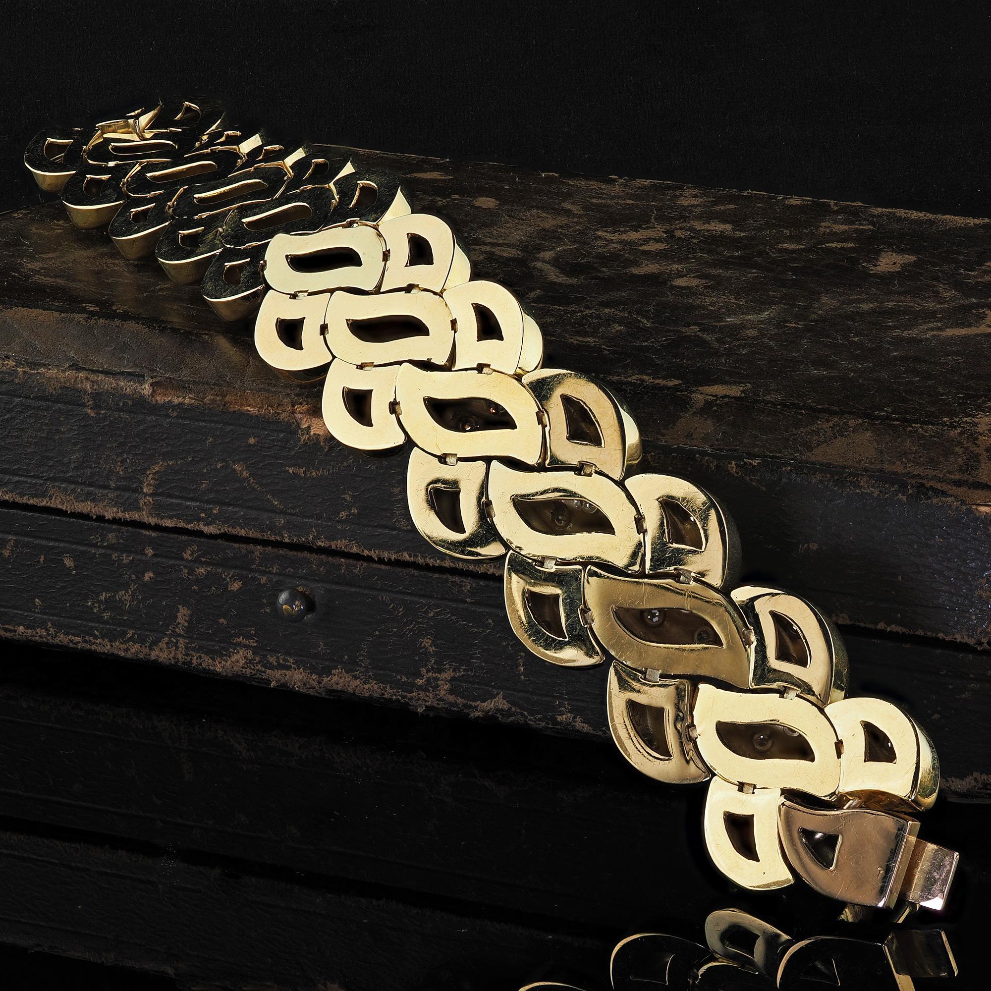Vintage Estate 18K Yellow Gold Single Cut Diamond Star Set Weave Bracelet For Sale 5