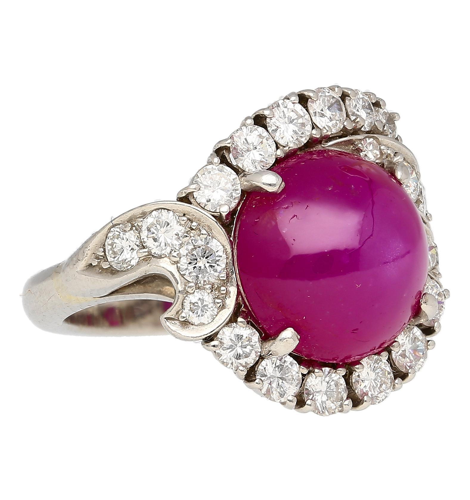 Vintage Retro Estate GRS Certified 6.01 Carat No Heat Vietnam Star Ruby & Diamond In Freeform Platinum Ring Setting. 

Paired are an additional 23 round-cut diamonds, surrounding the halo of the ruby and along the side of the ring shank. All set in