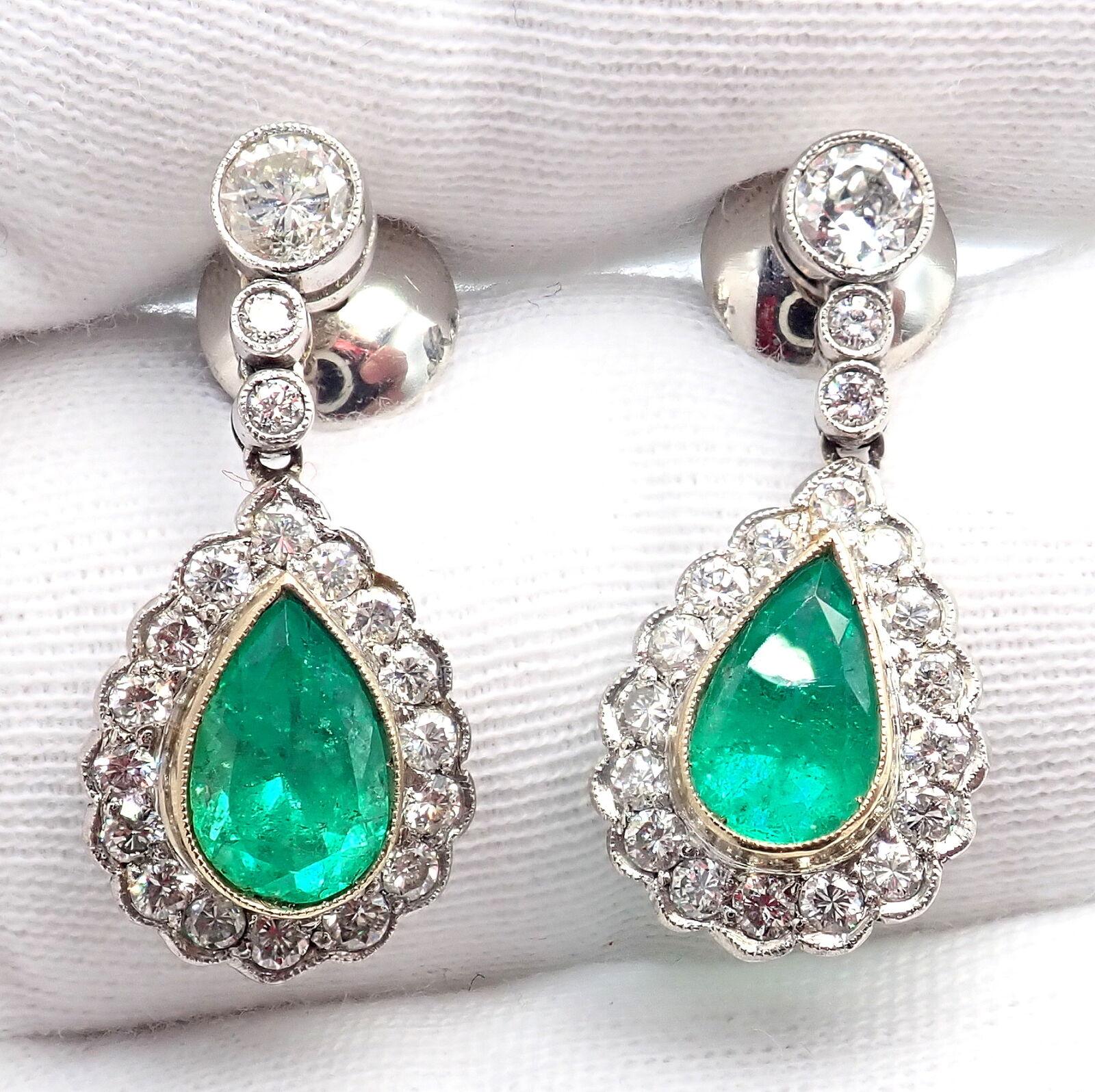Conjunto de pendientes y collar de platino con esmeralda y diamantes de colección vintage Corte pera en venta