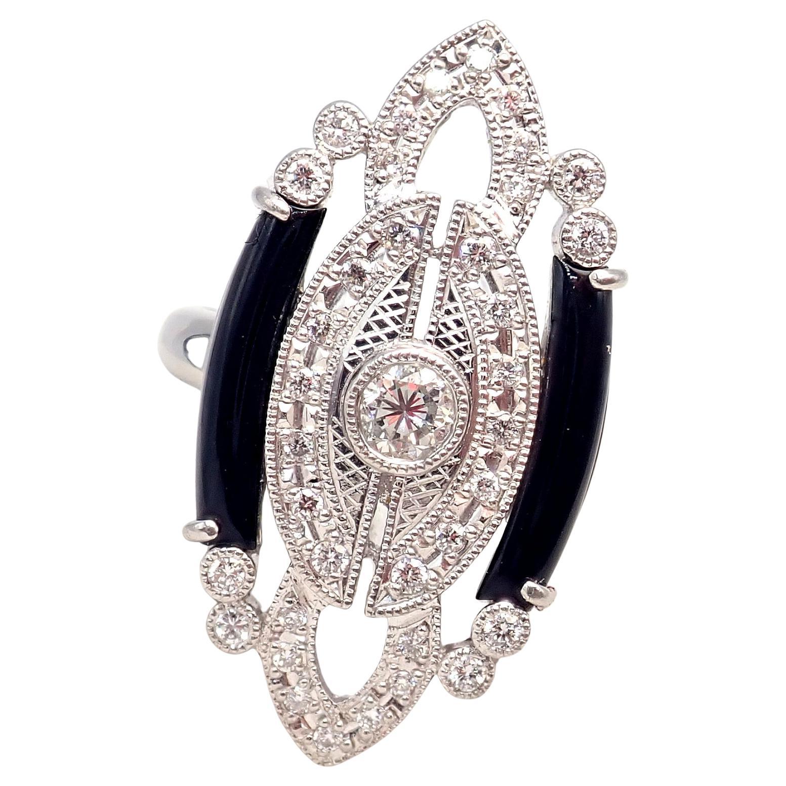 Anello di platino con diamante e onice di proprietà vintage