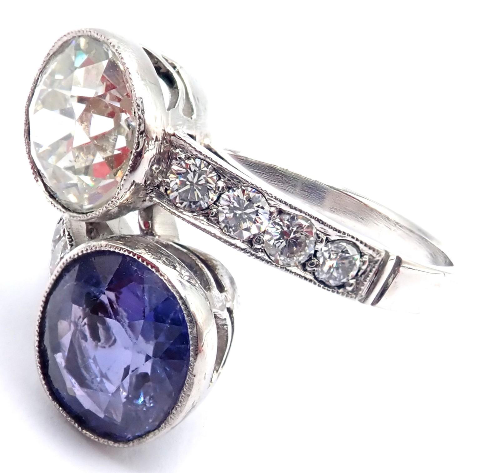 Femenino o masculino Vintage Estate Diamond Sapphire Art Deco Crossover Platinum Ring en venta