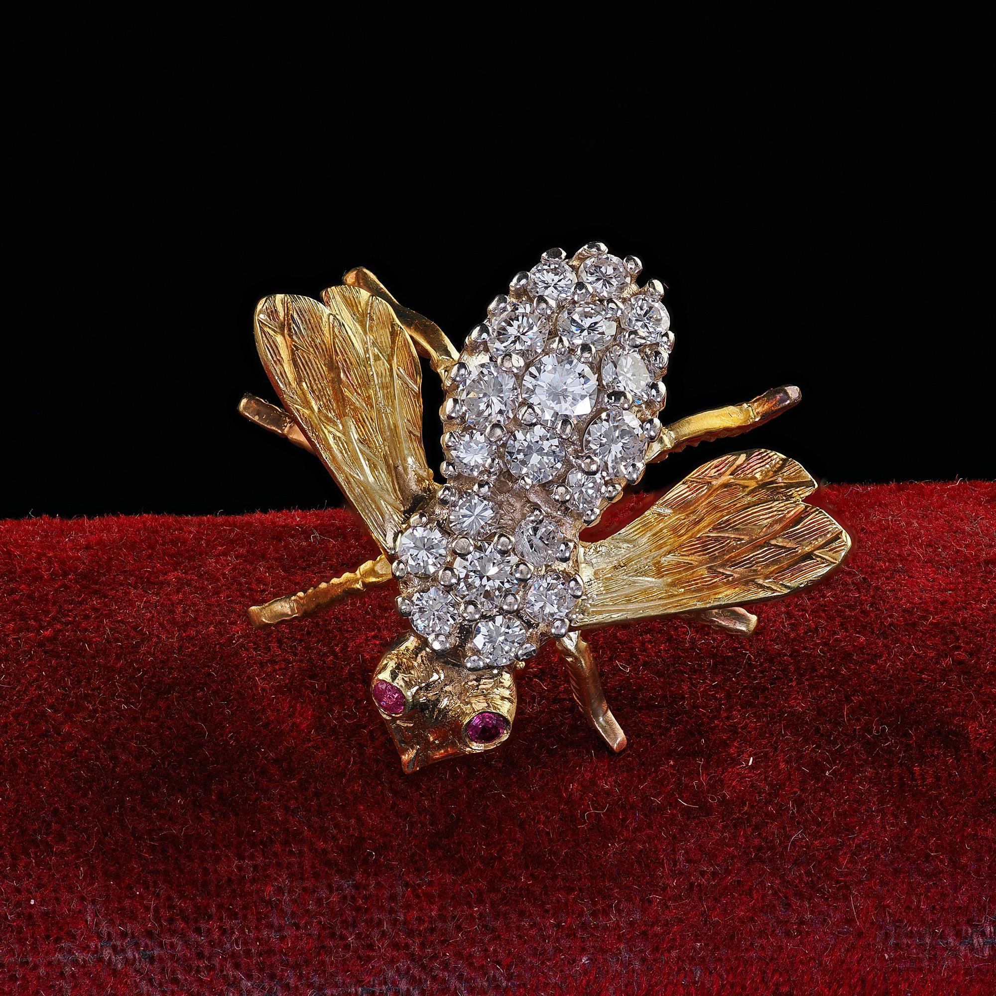 Round Cut Vintage Estate Herbert Rosenthal 18K Yellow Gold Diamond Bee Pin