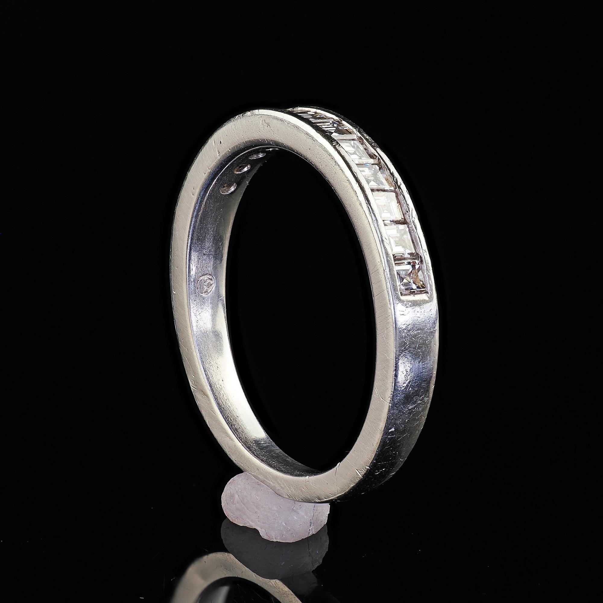 Vintage Estate Platinum Carre Cut Diamond Half Eternity Band Ring - Size 5 1/2 For Sale 2