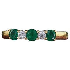 Vintage Estate Tiffany and Co 18K Yellow Gold Diamond and Emerald Band Ring