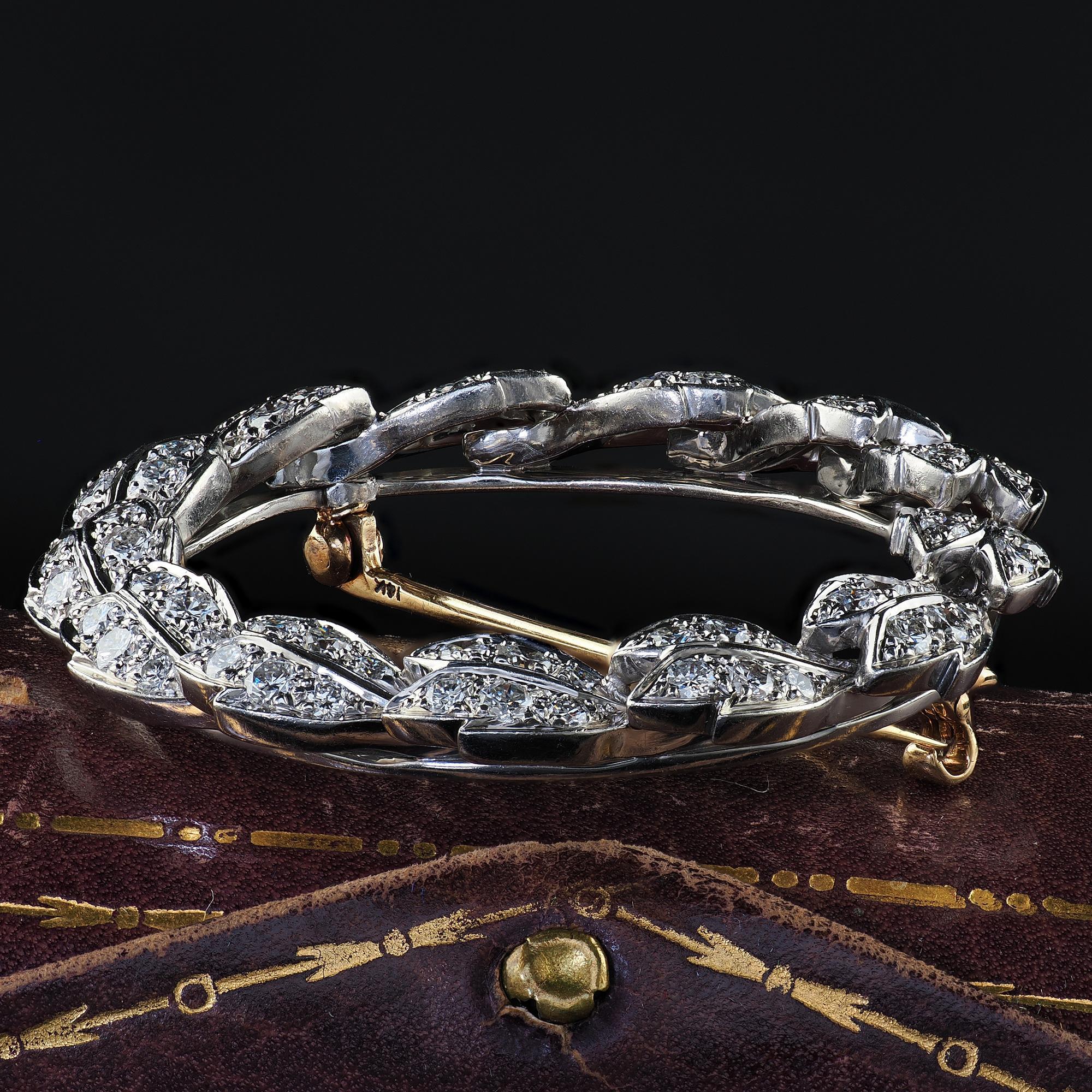 Vintage Estate Tiffany and Co Platinum and Gold Diamond Wreath Pin Brooch In Good Condition For Sale In Great Neck, NY