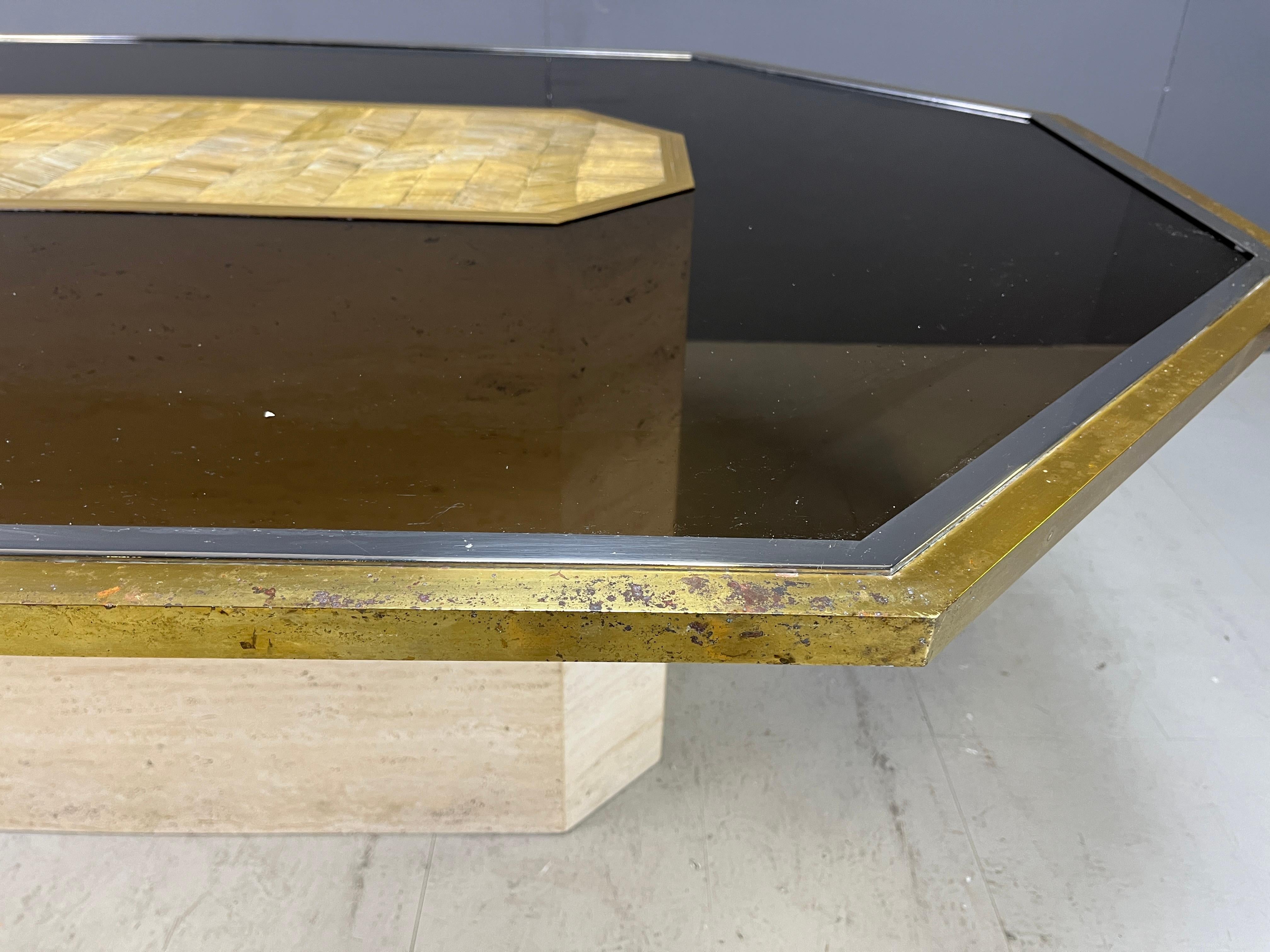 Table d'art vintage en laiton gravé de Roger Vanhevel en vente 4
