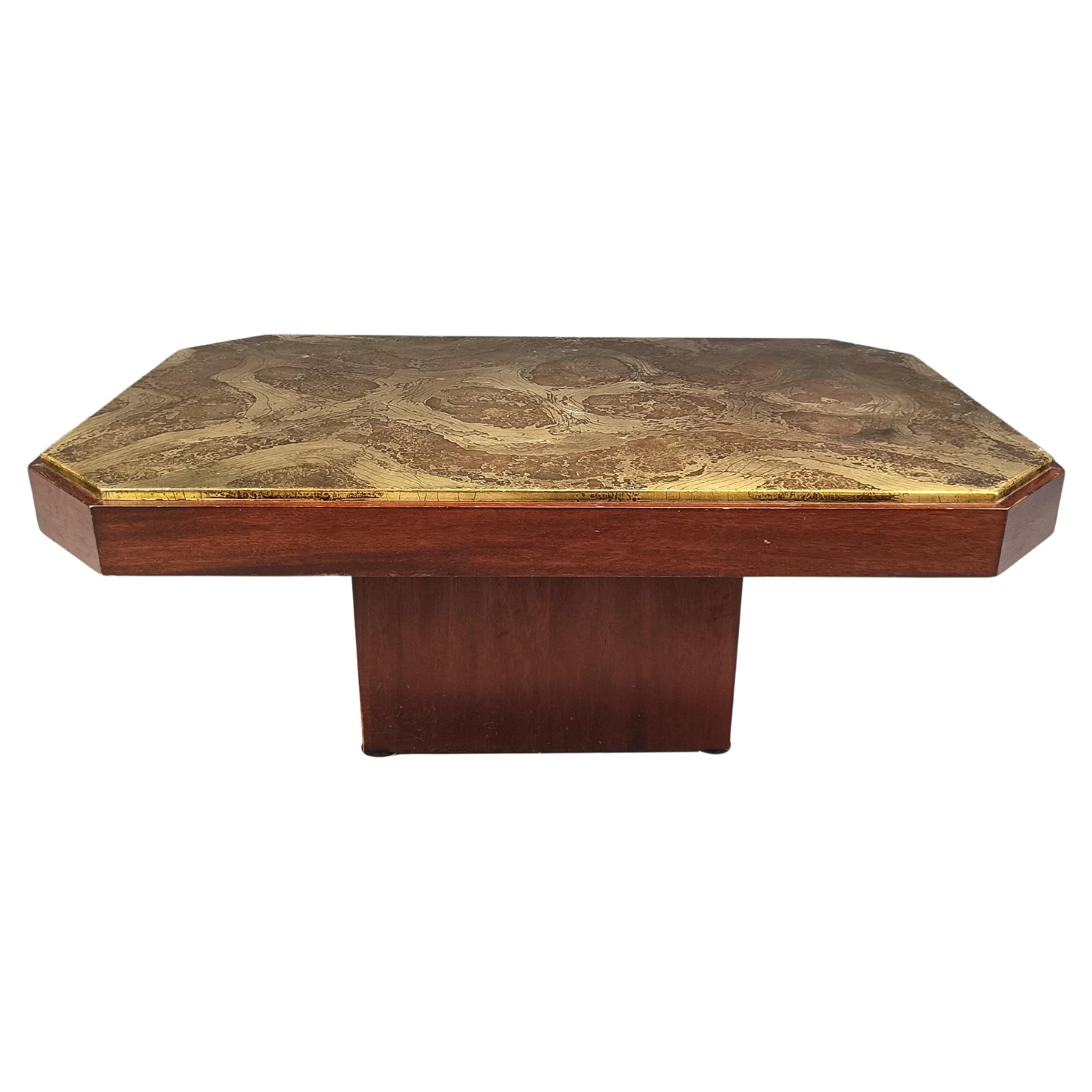 Tavolino in ottone acidato vintage anni '70 in vendita